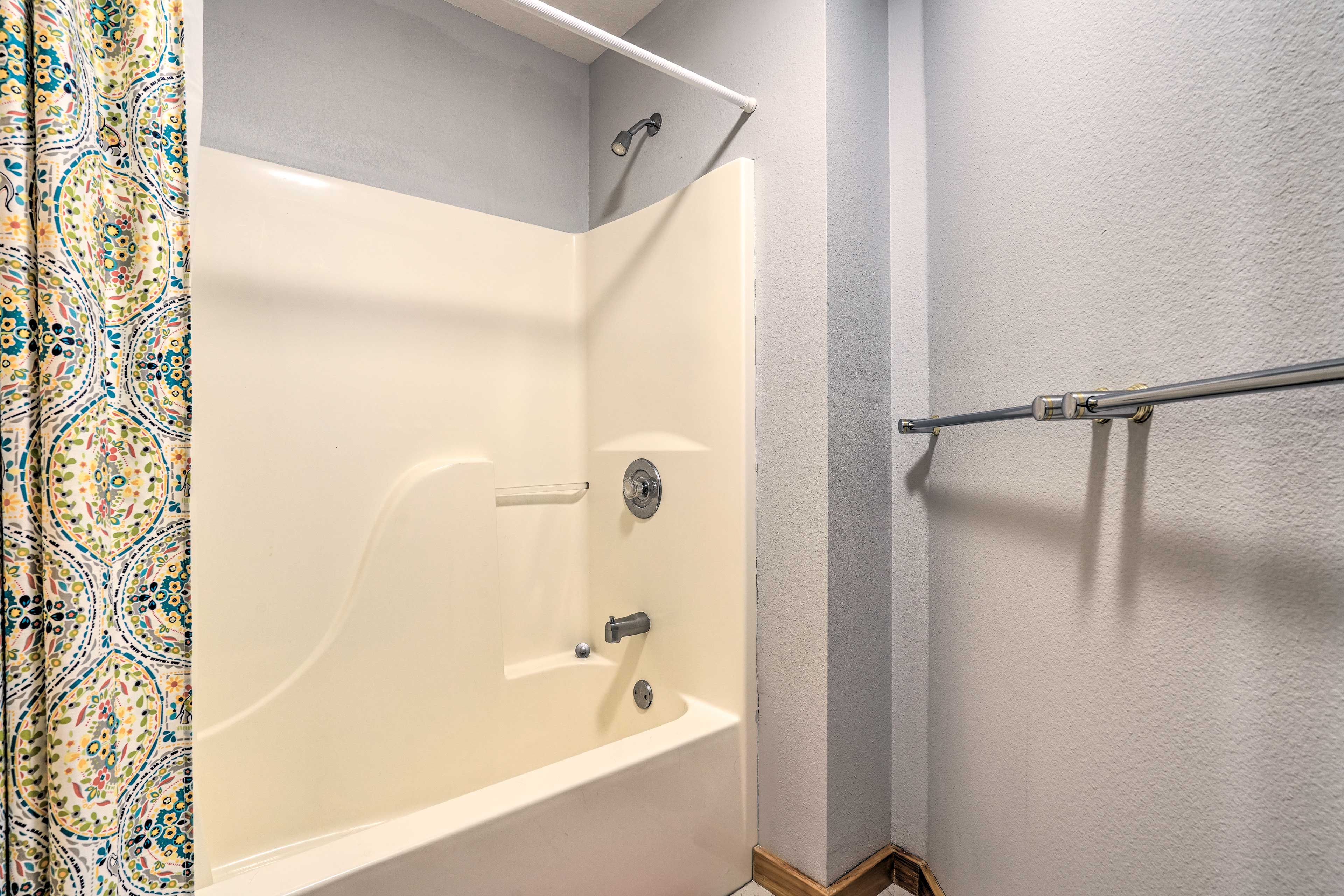 Full Bathroom