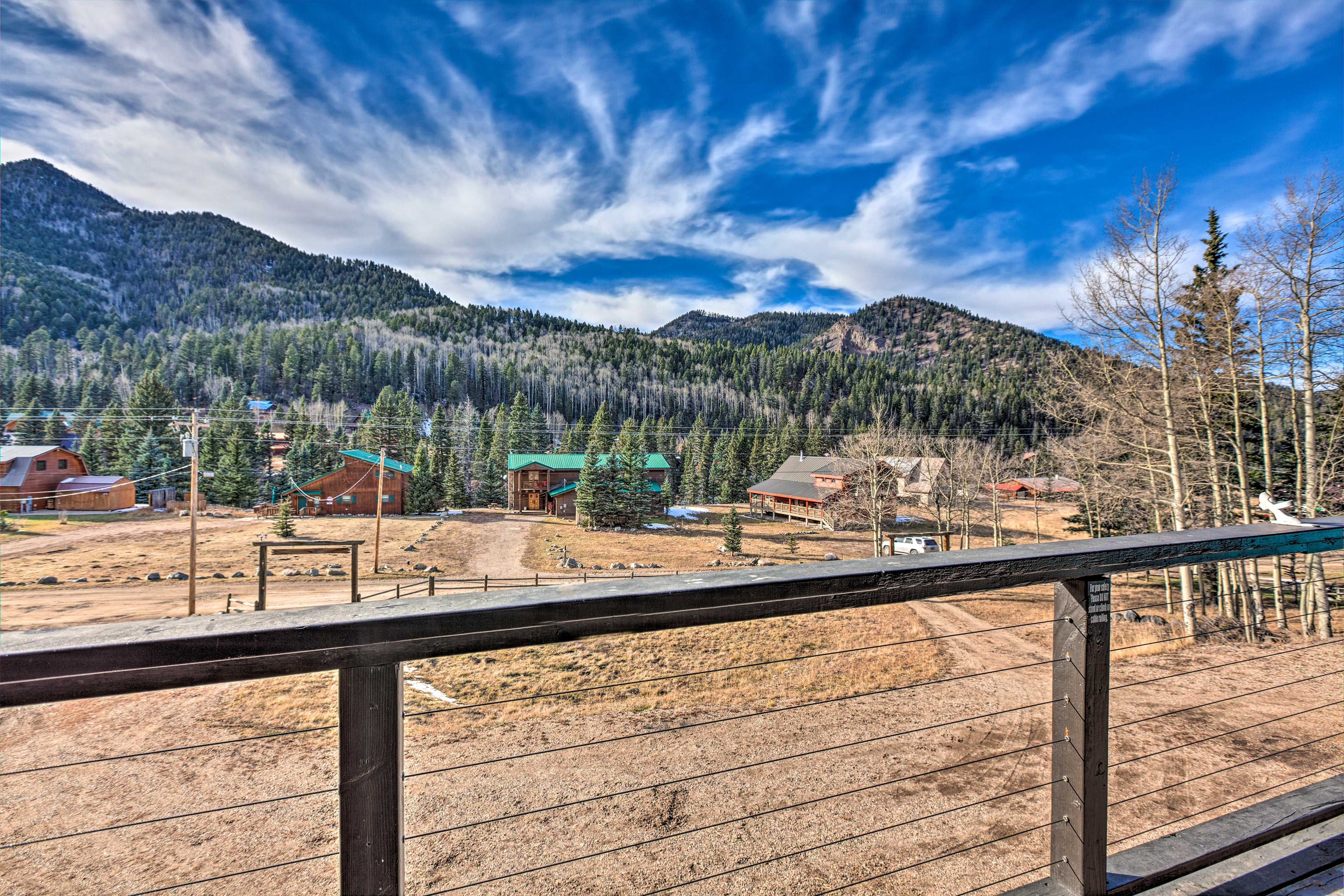 Cabin Exterior | Balcony View