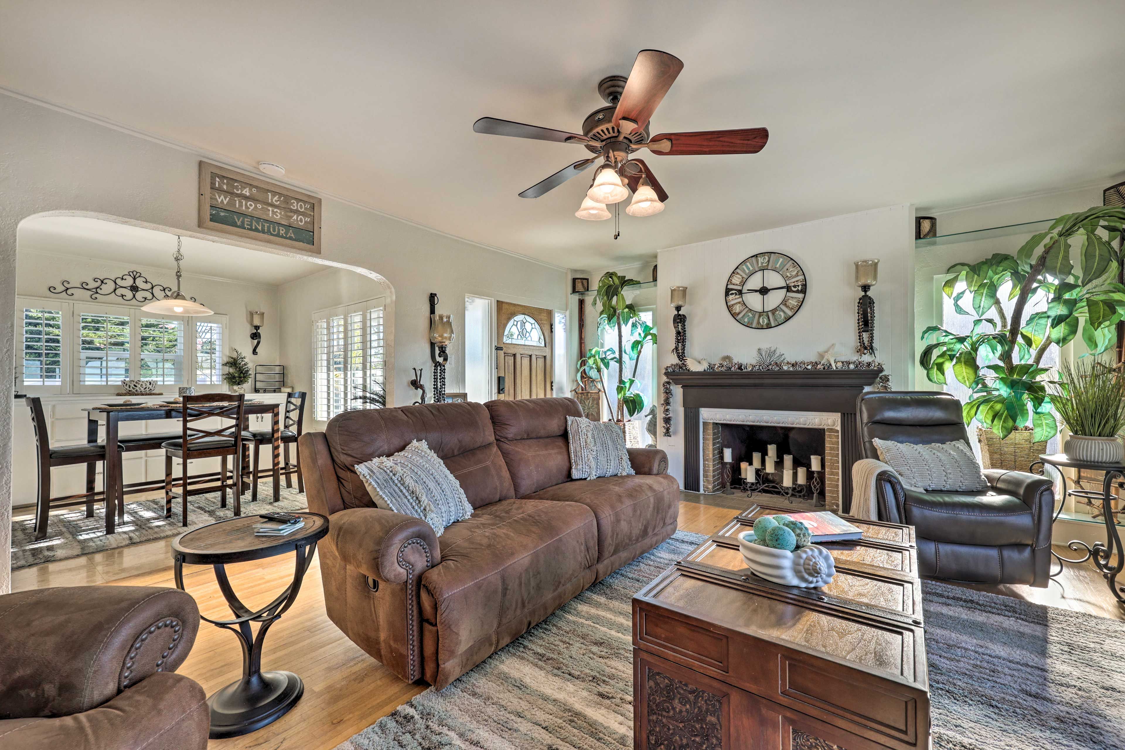 Living Room | Smart TV | Single-Story Home