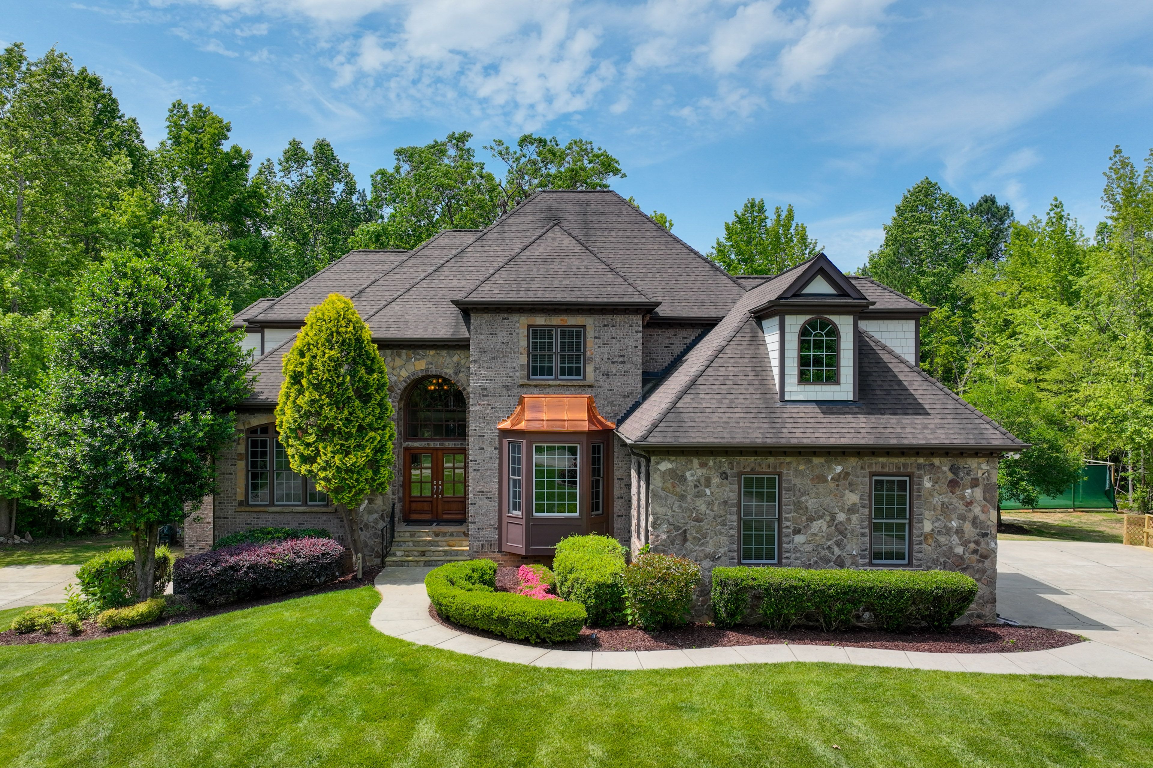 Wake Forest Vacation Rental | 5BR | 3.5BA | 6,300 Sq Ft | Stairs Required