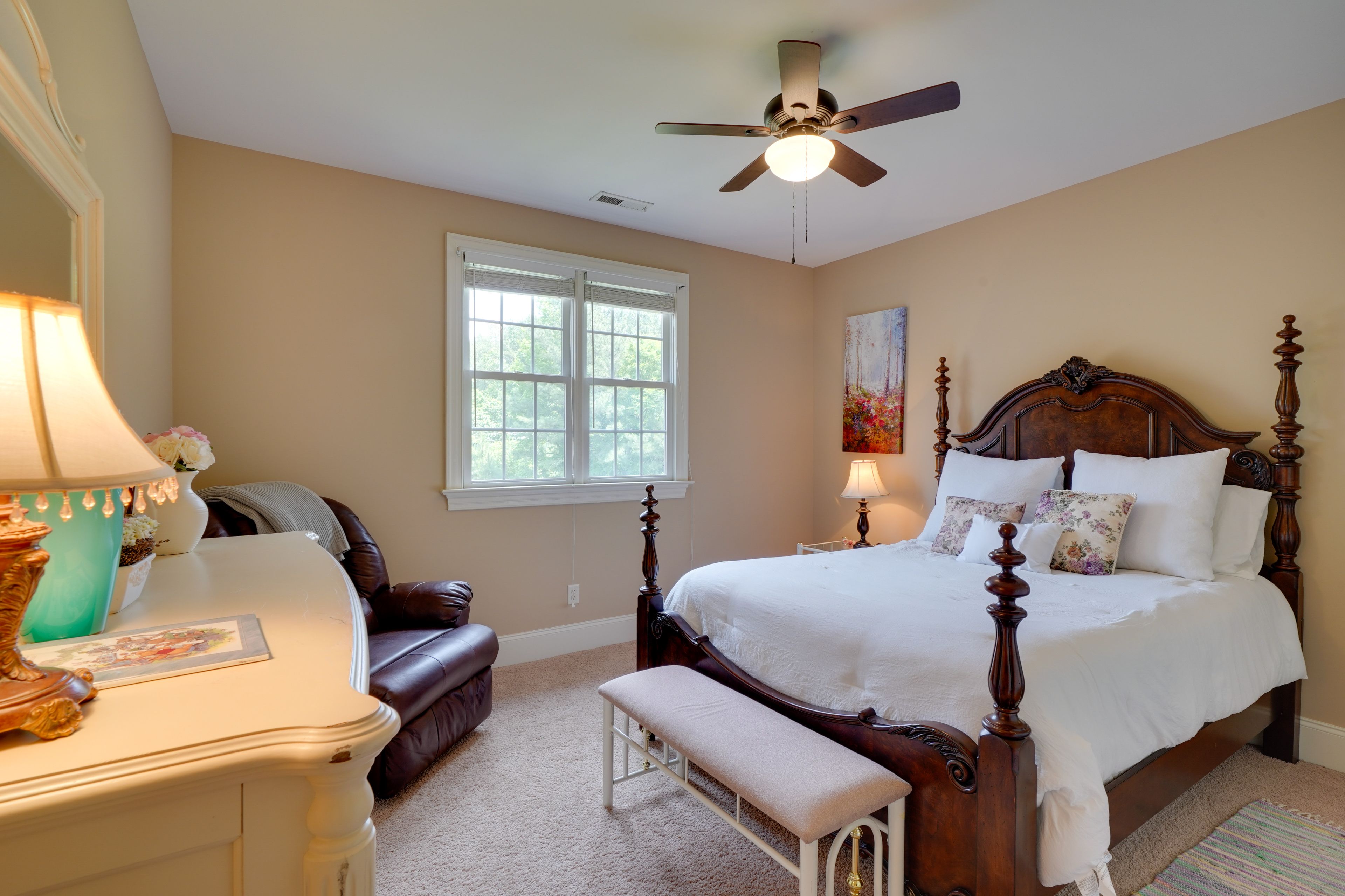 Bedroom 2 | King Bed