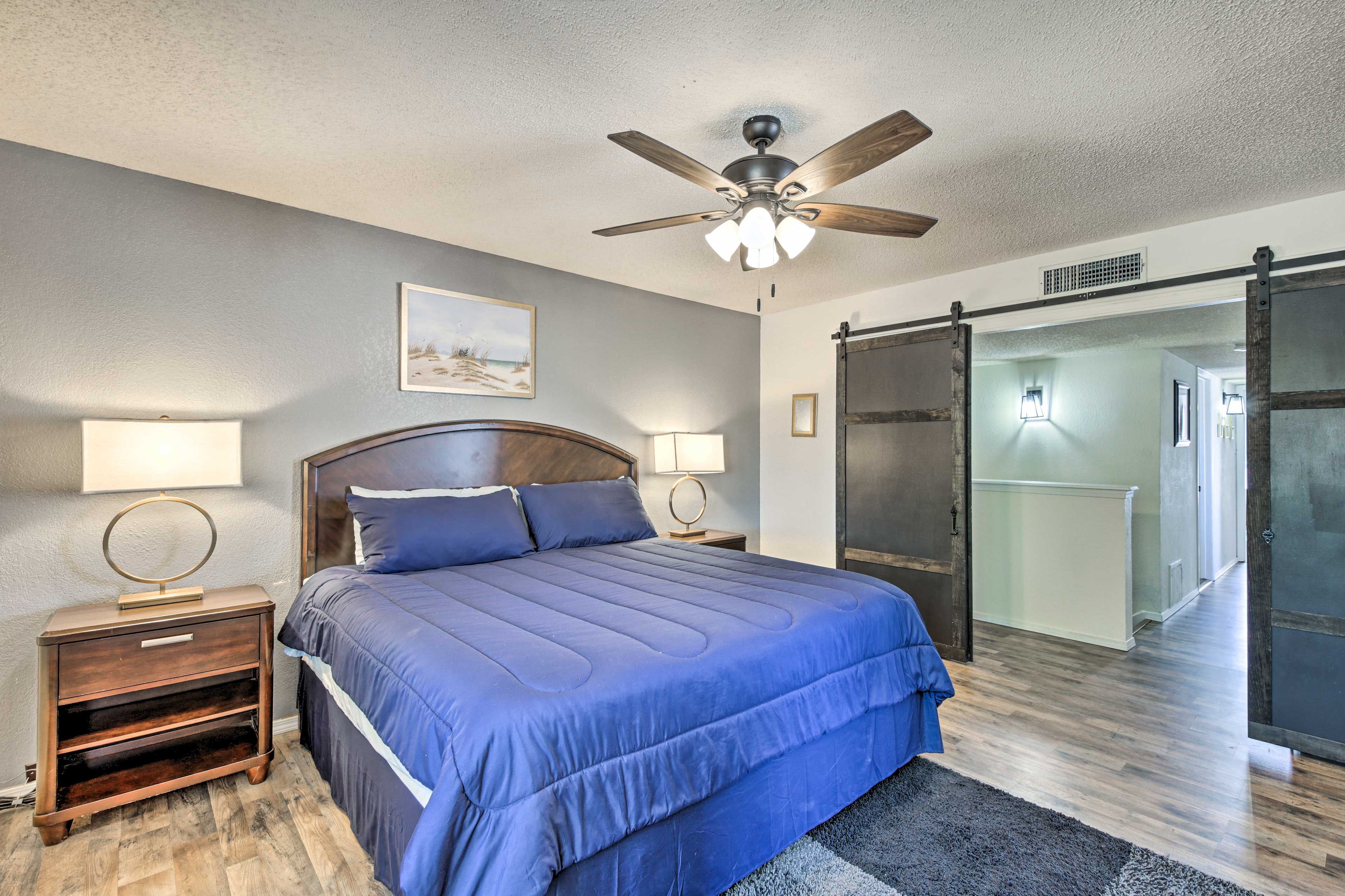Bedroom 1 | 2nd Floor | King Bed | Linens Provided | Smart TV w/ Cable