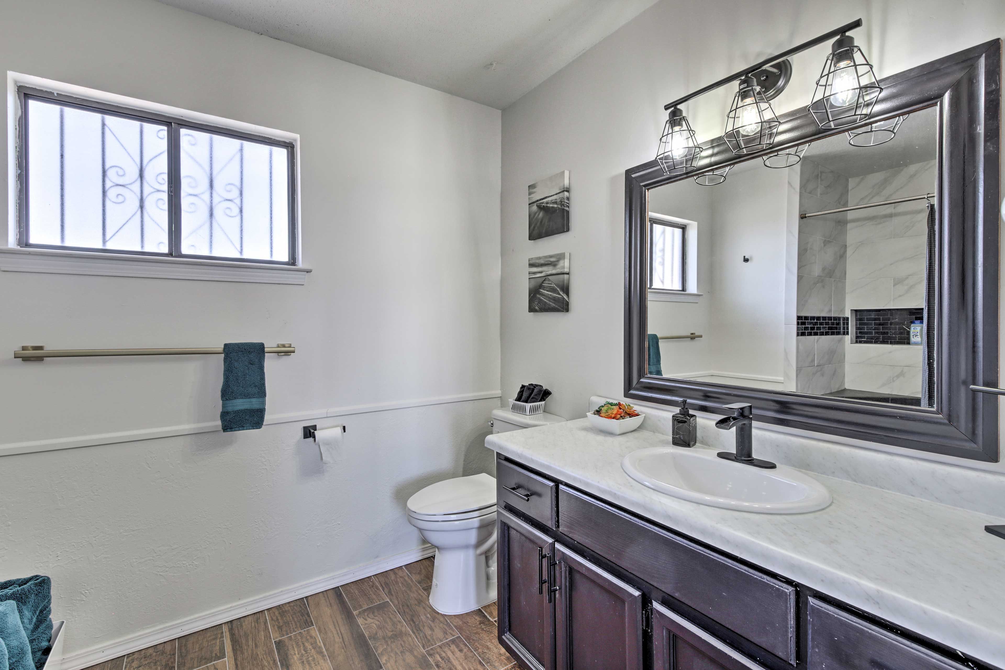 Full Bathroom