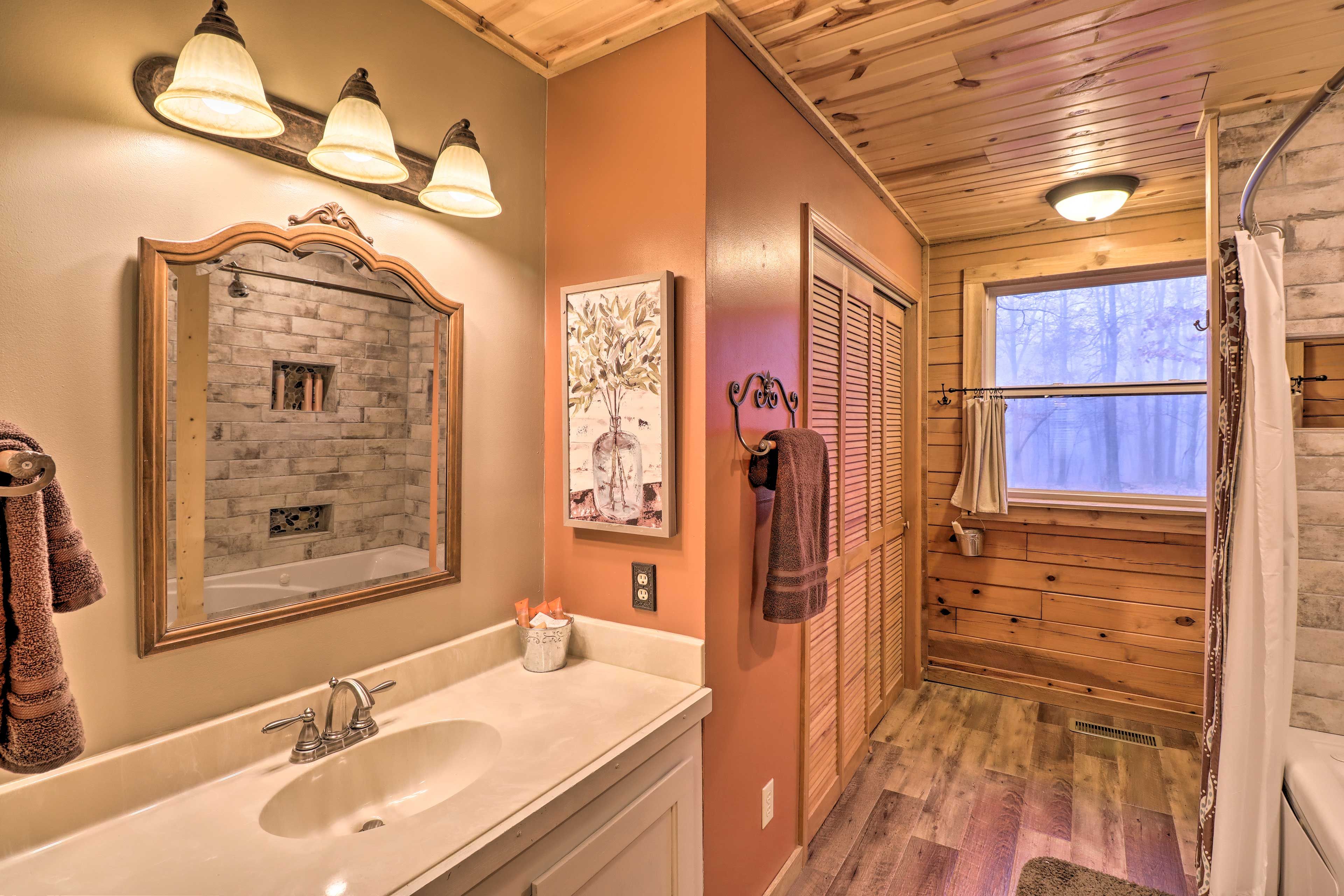 Full Bathroom