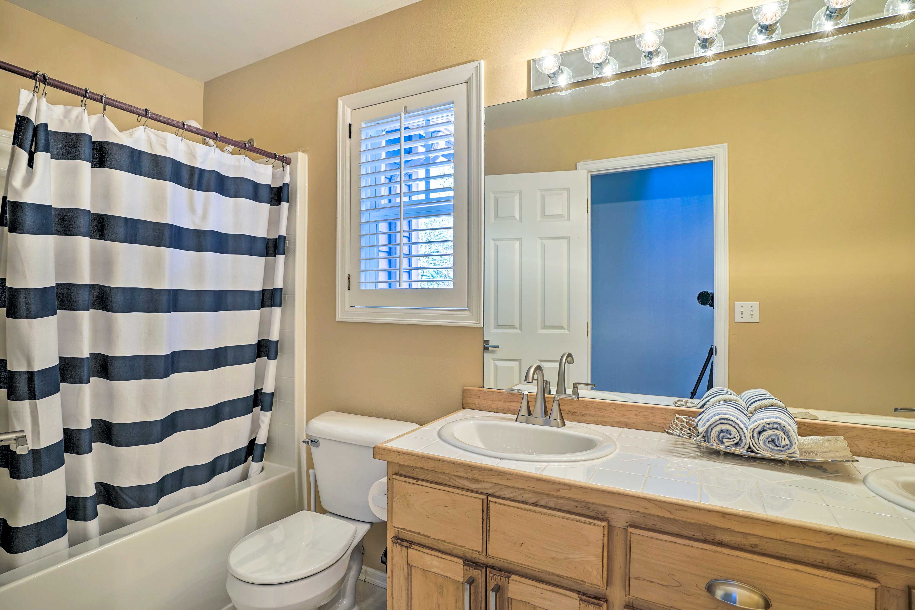 Bathroom | Towels Provided | Complimentary Toiletries