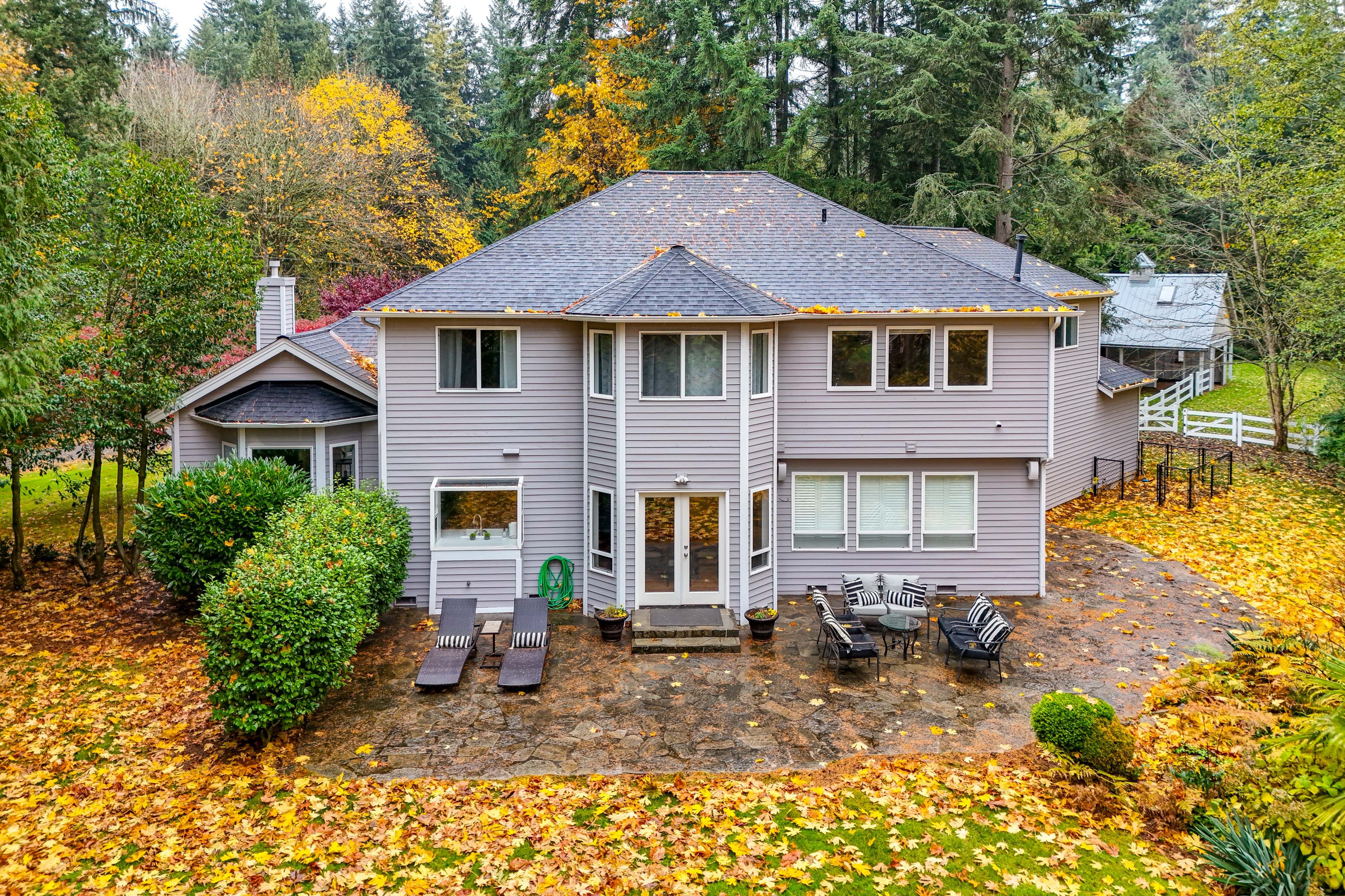 Exterior | Patio | Lounge Chairs