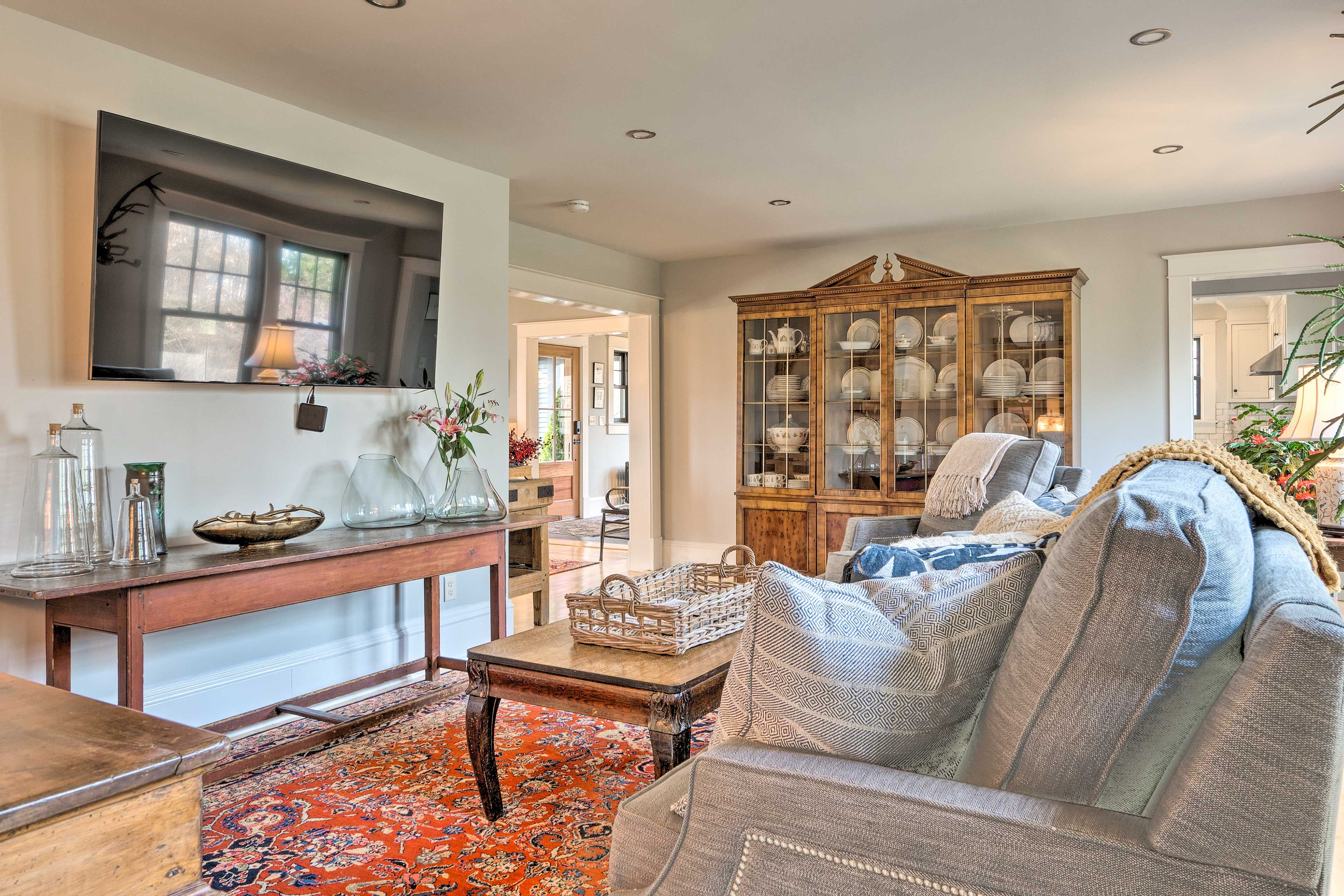 Living Room | Towels & Linens