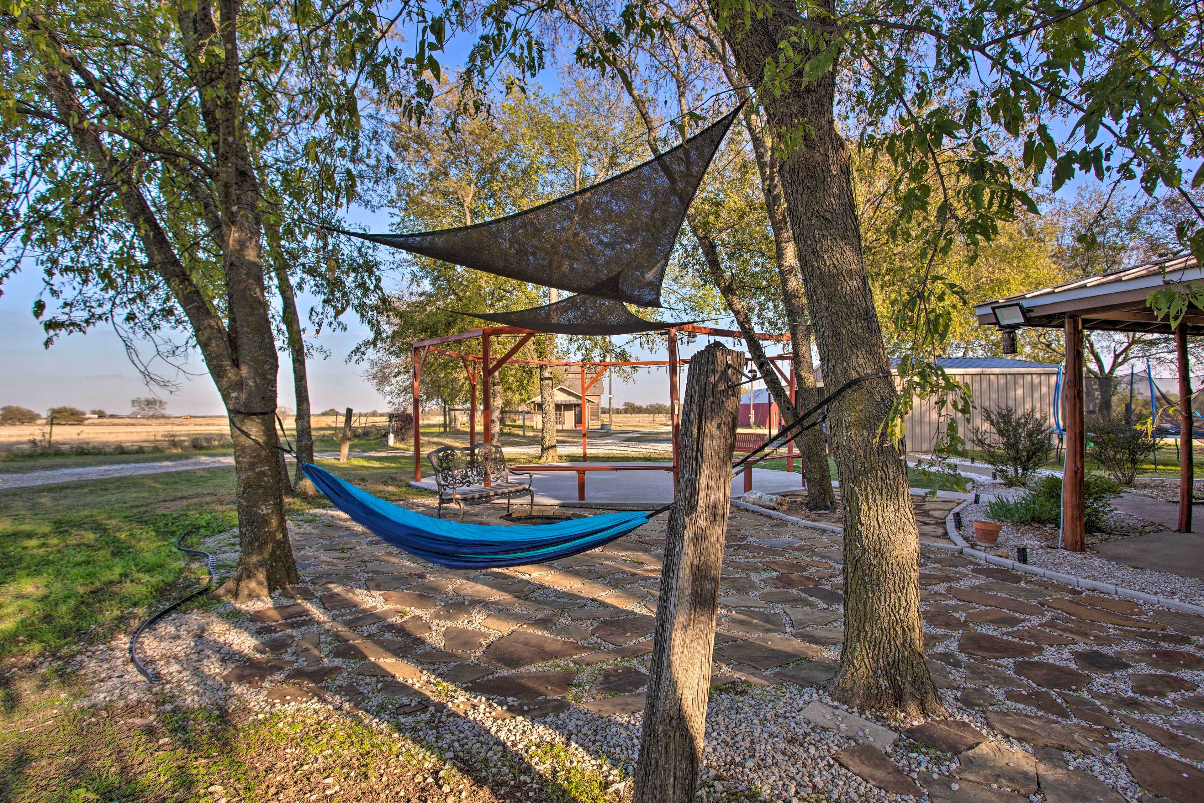 Patio | Fire Pit