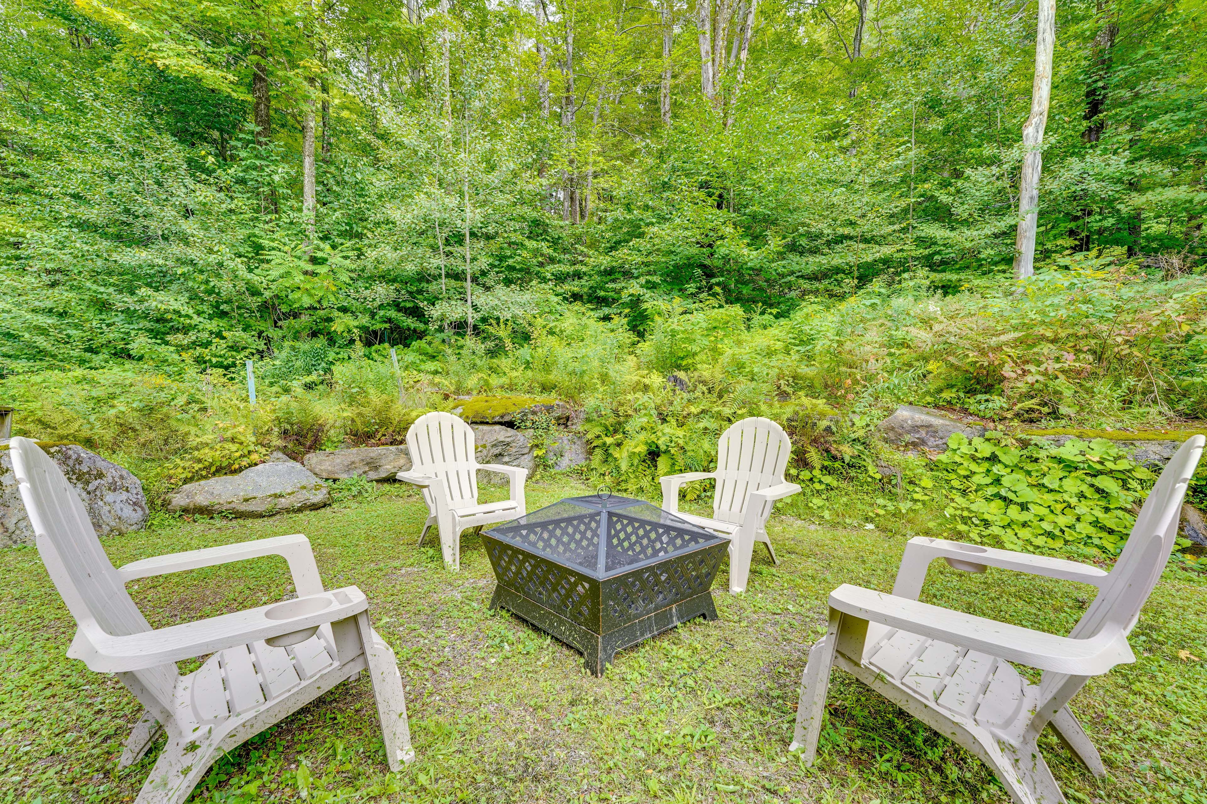 Shared Backyard | Sports Equipment Storage (Secure & Weatherproof) | Fire Pit