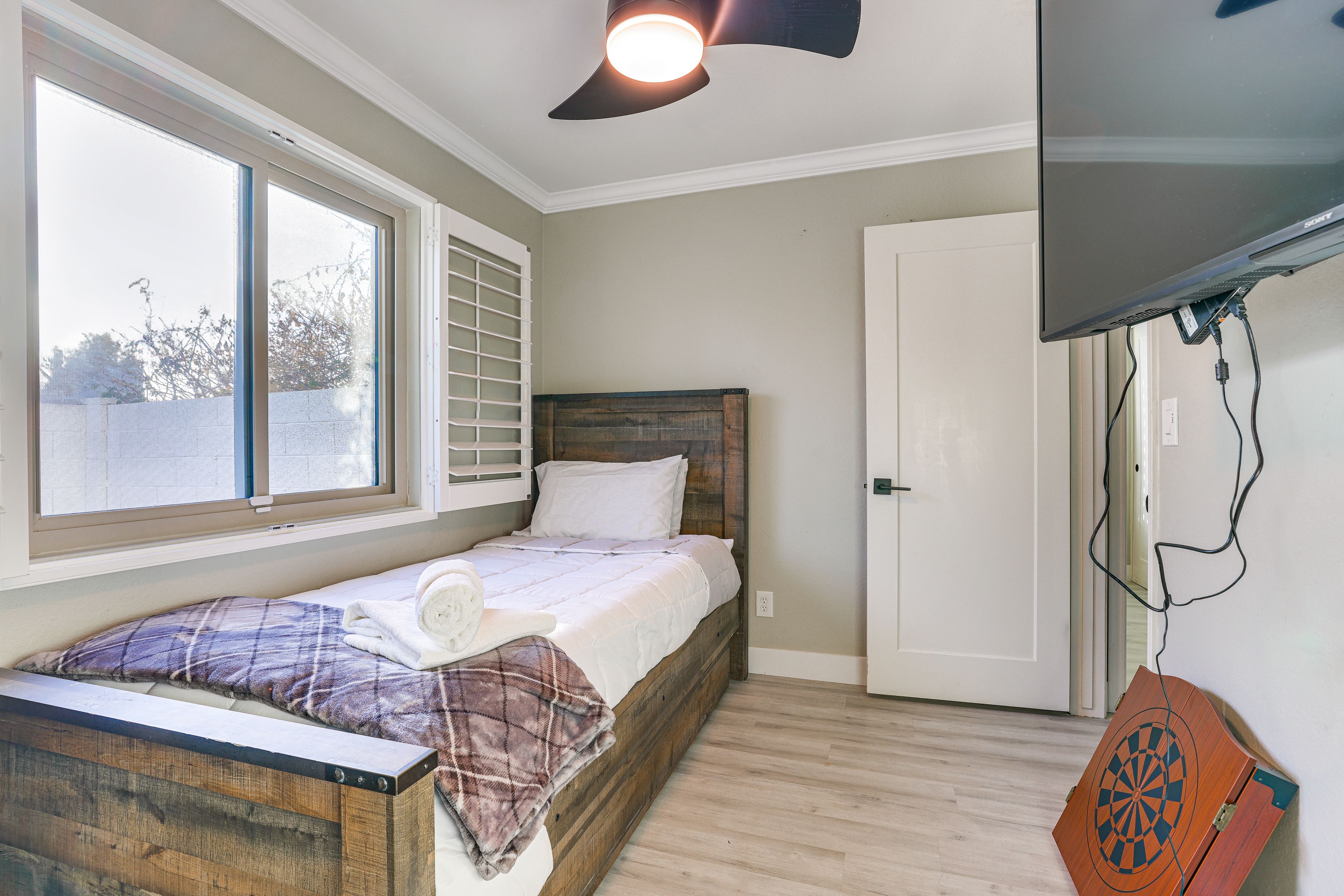 Bedroom 3 | Twin Bed w/ Twin Trundle | Smart TV w/ Cable