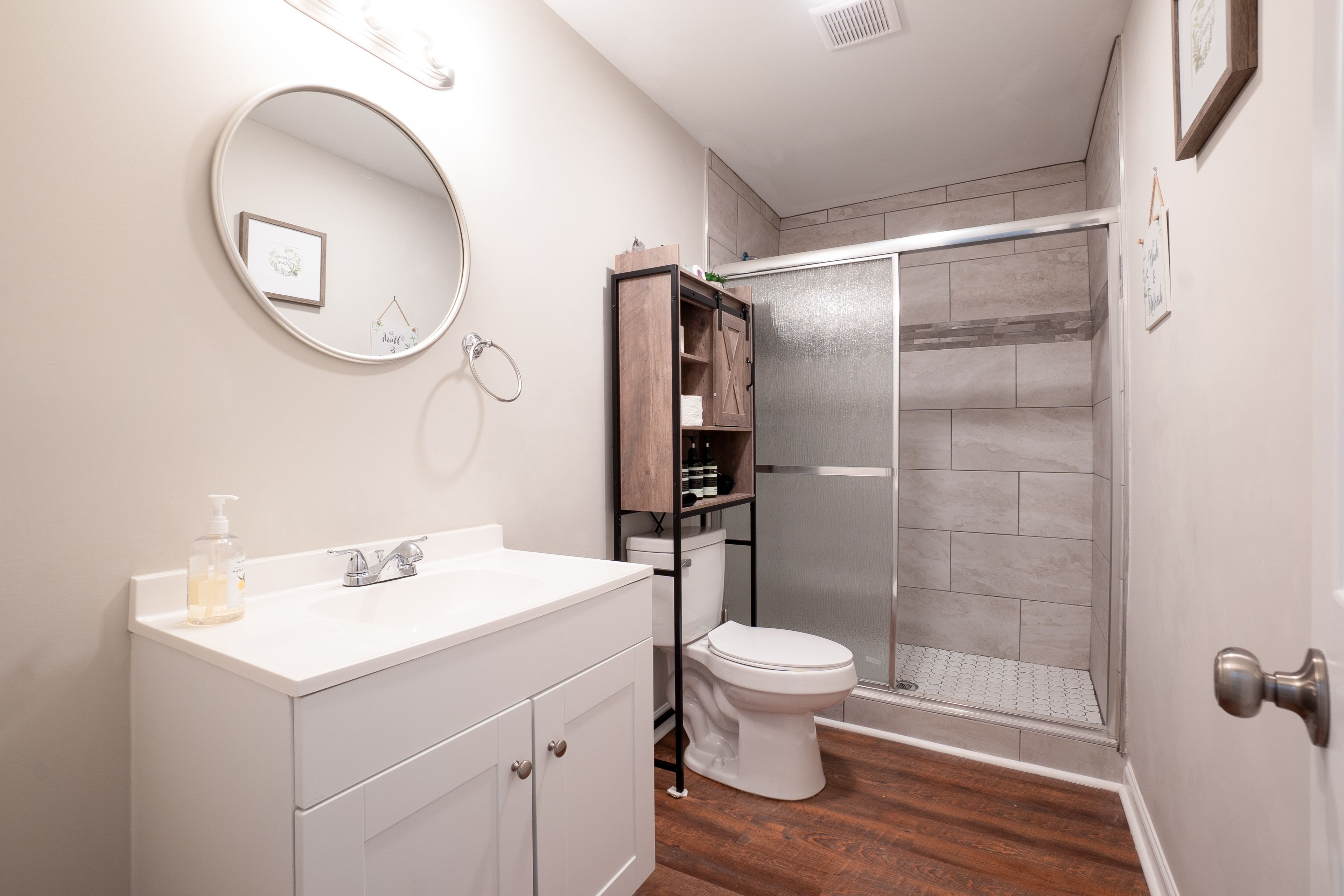Bathroom | Towels Provided | Complimentary Toiletries