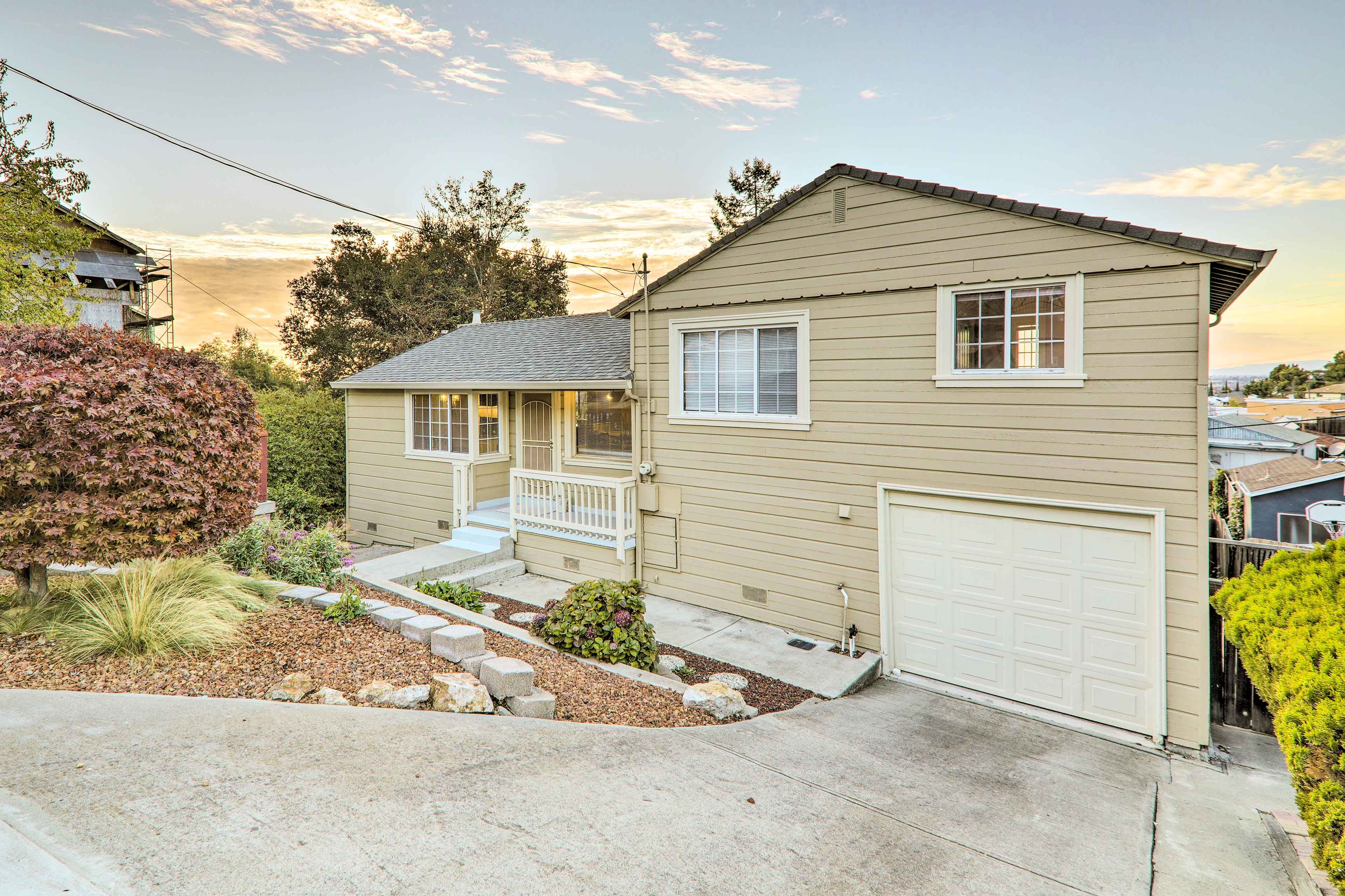 Parking | Driveway (2 Vehicles) | Street Parking (First-Come, First-Served)