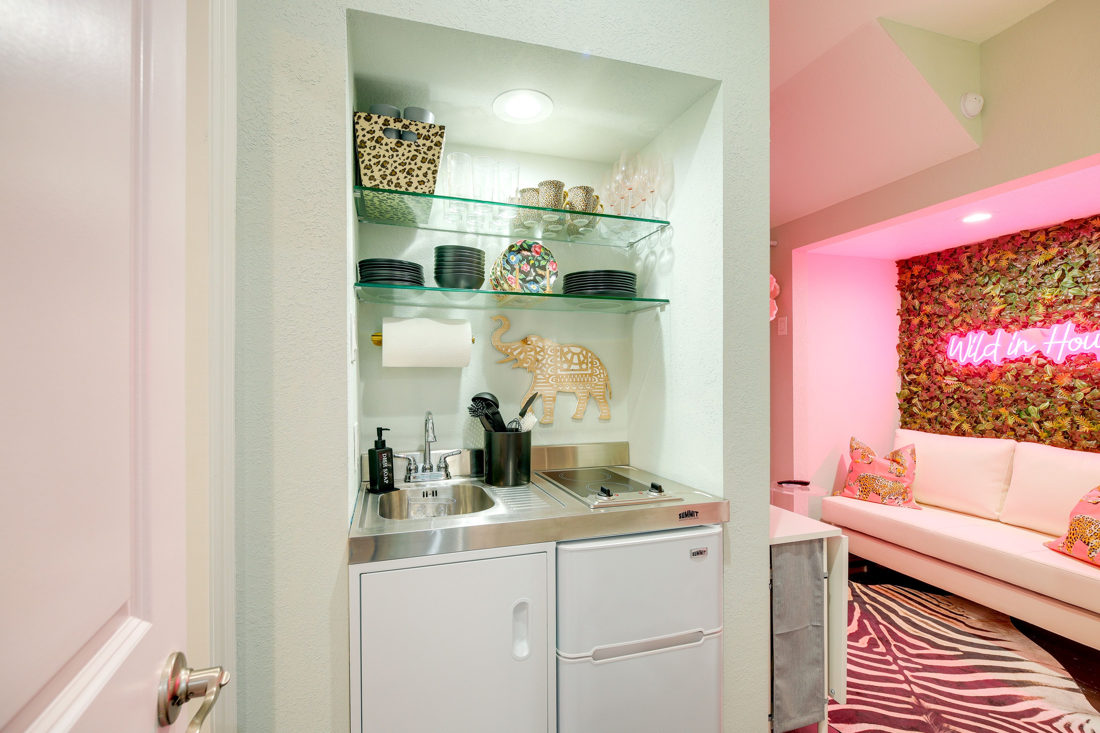 Kitchenette