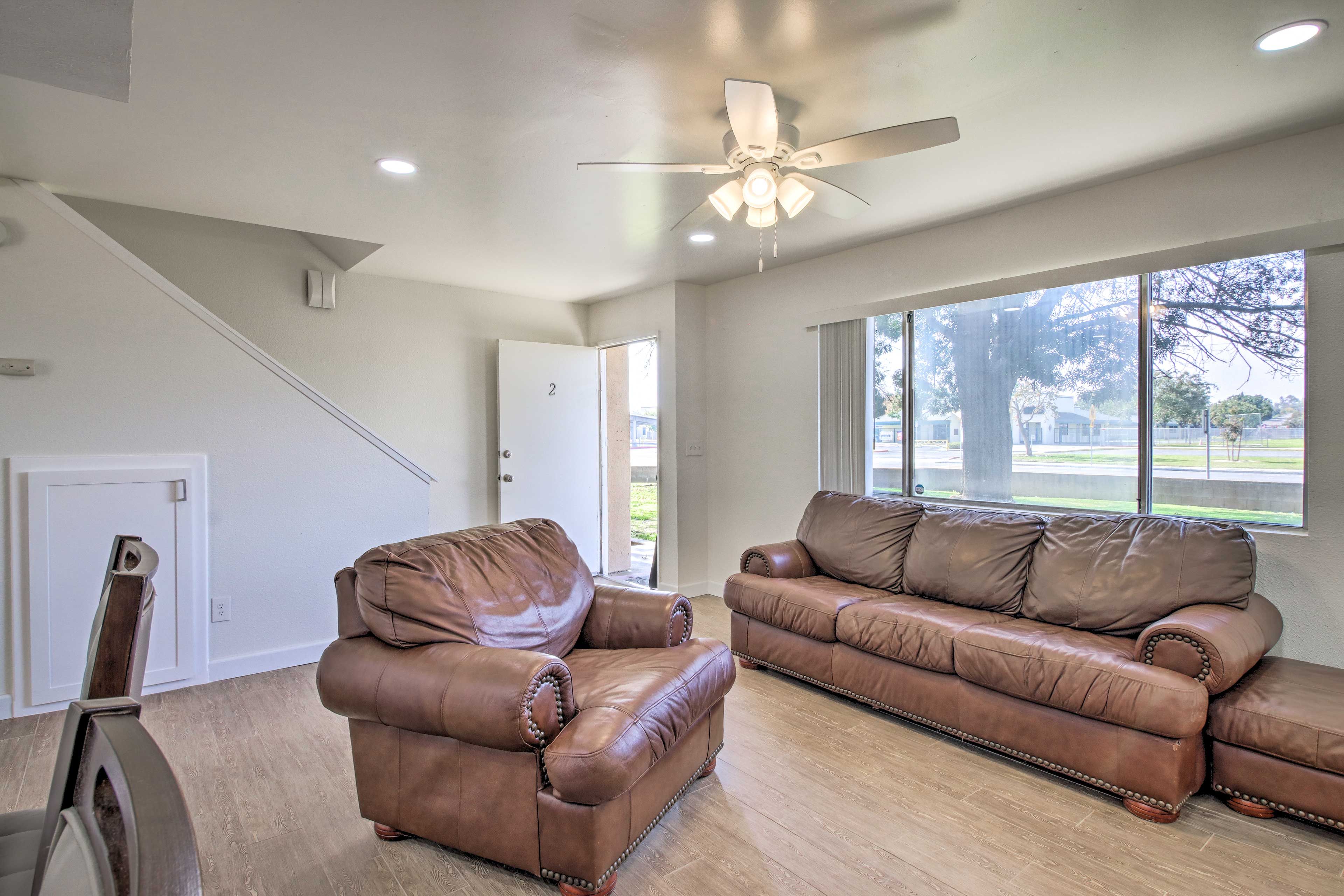Living Room | Central A/C