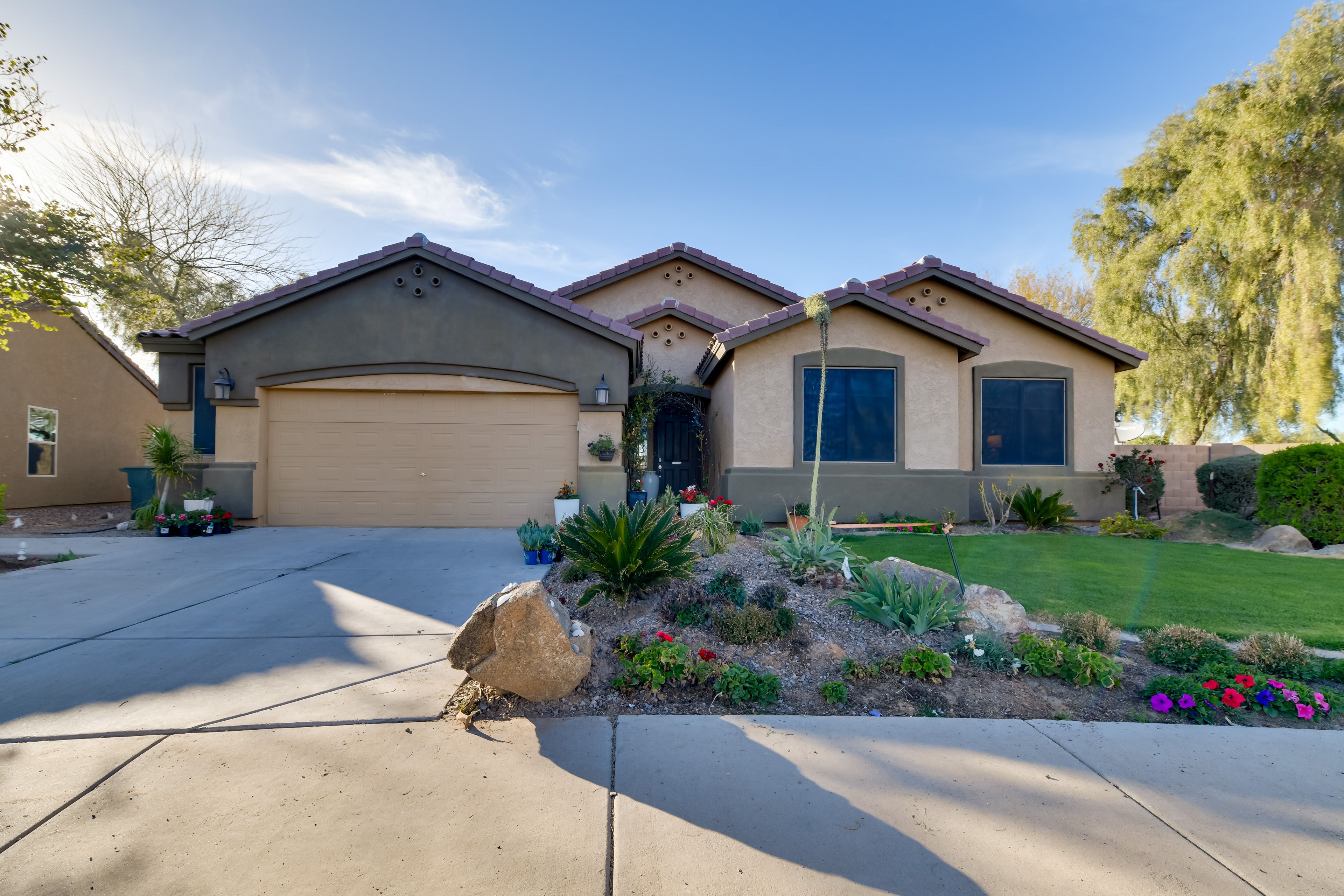 Driveway Parking | 2 Vehicles | Street Parking
