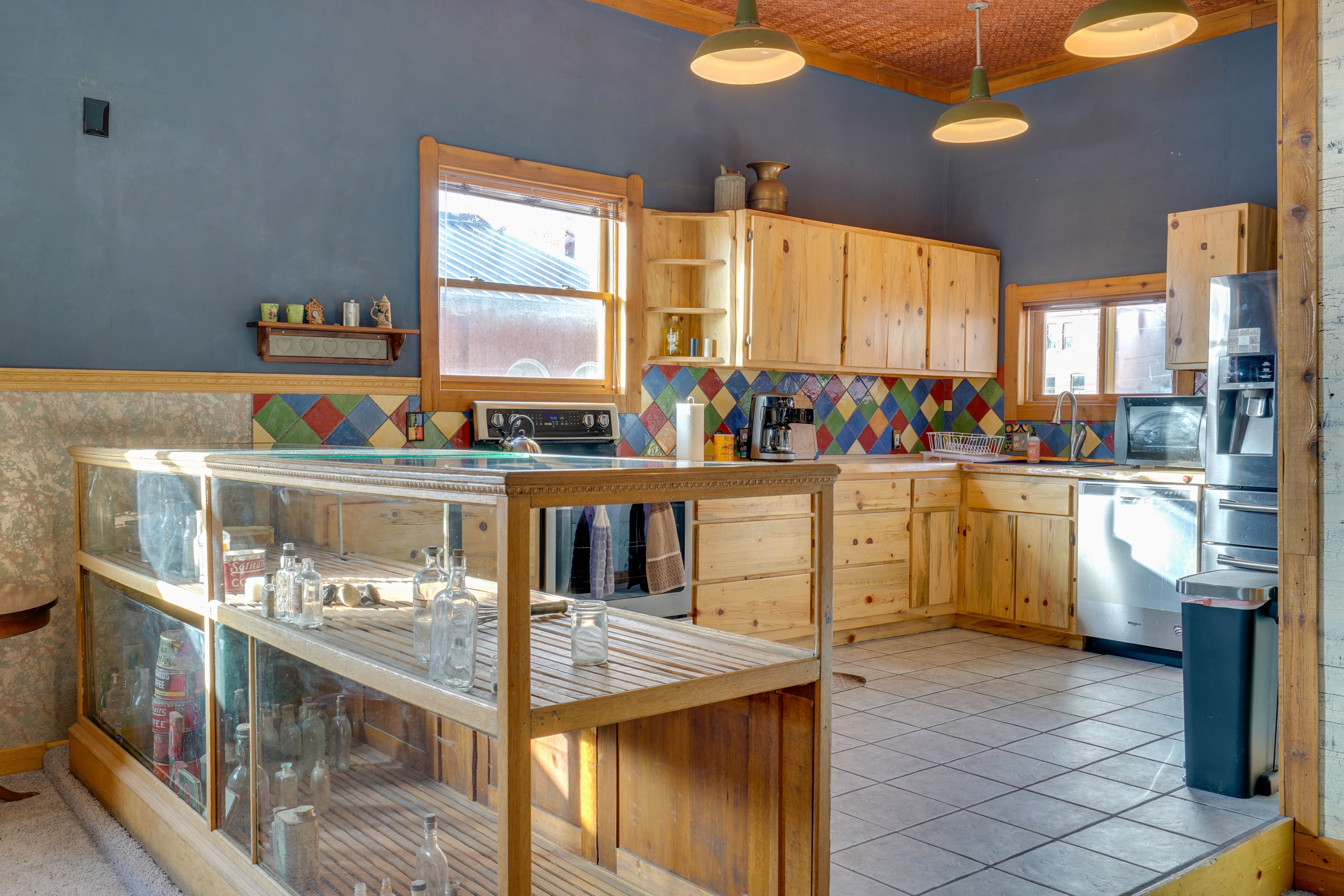 Kitchen | Drip Coffee Maker | Tea Kettle | Toaster
