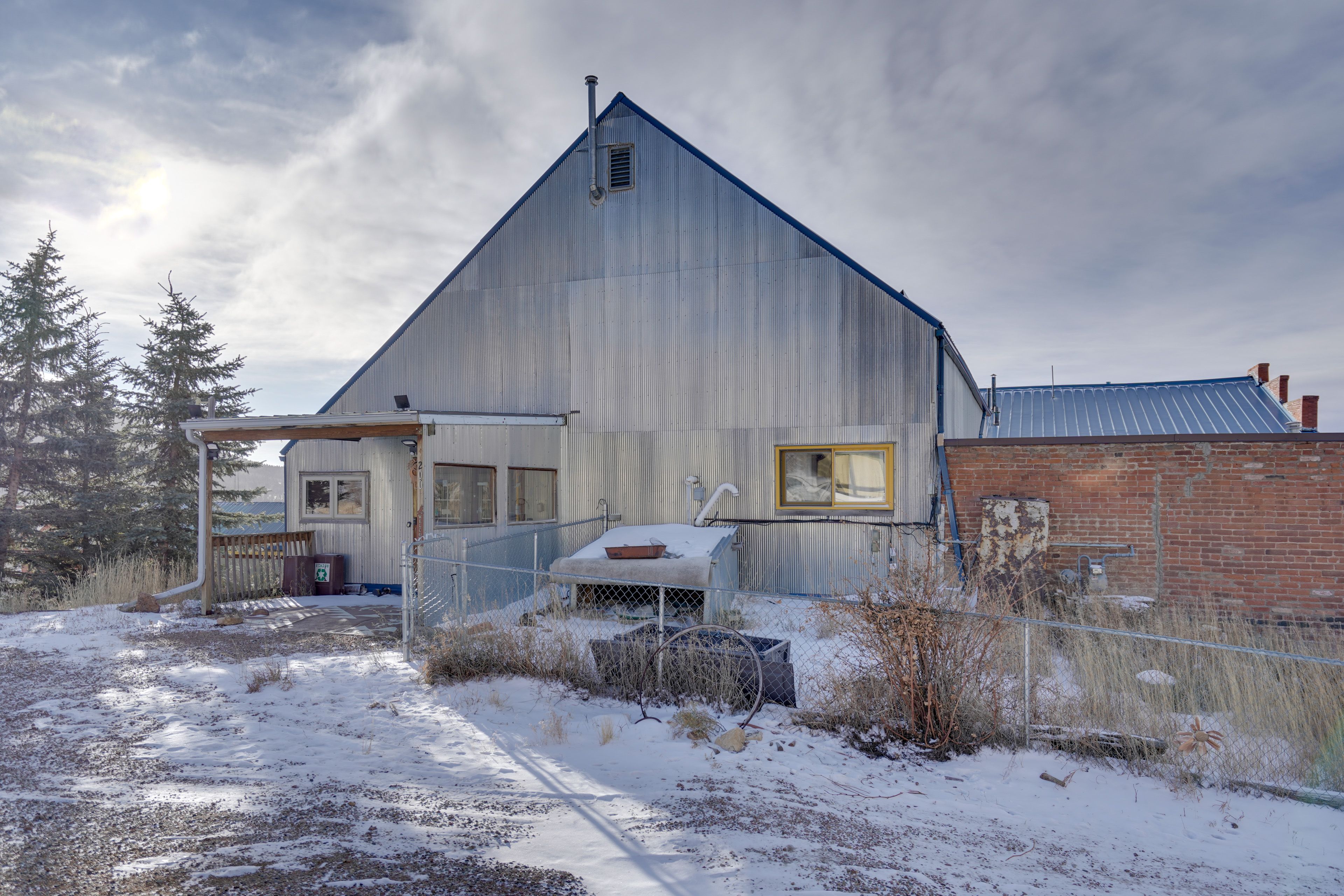 Parking | Driveway (4 Vehicles) | RV/Trailer Parking
