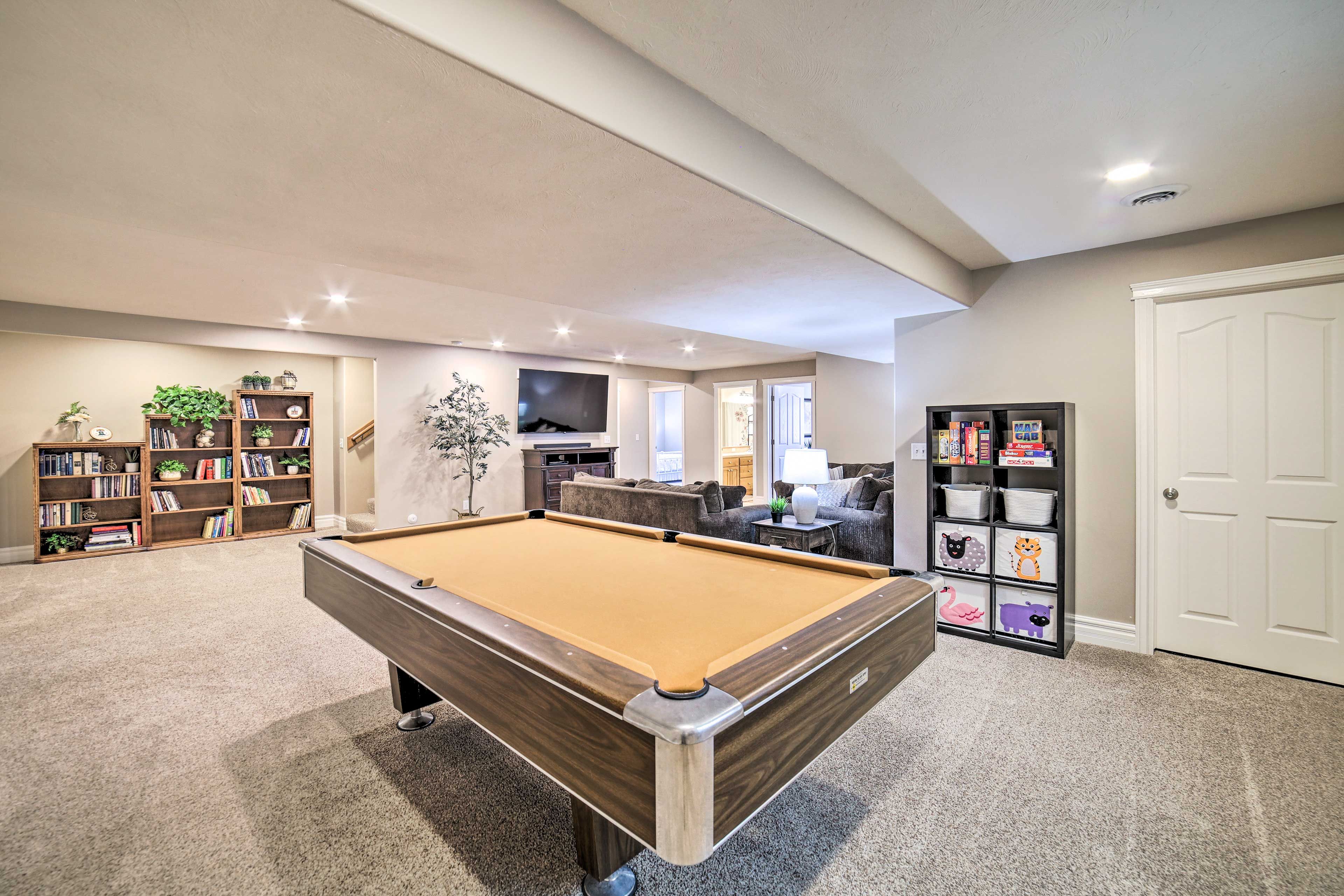 Basement | Pool Table | Free WiFi | Central Heating & A/C | Children's Toys