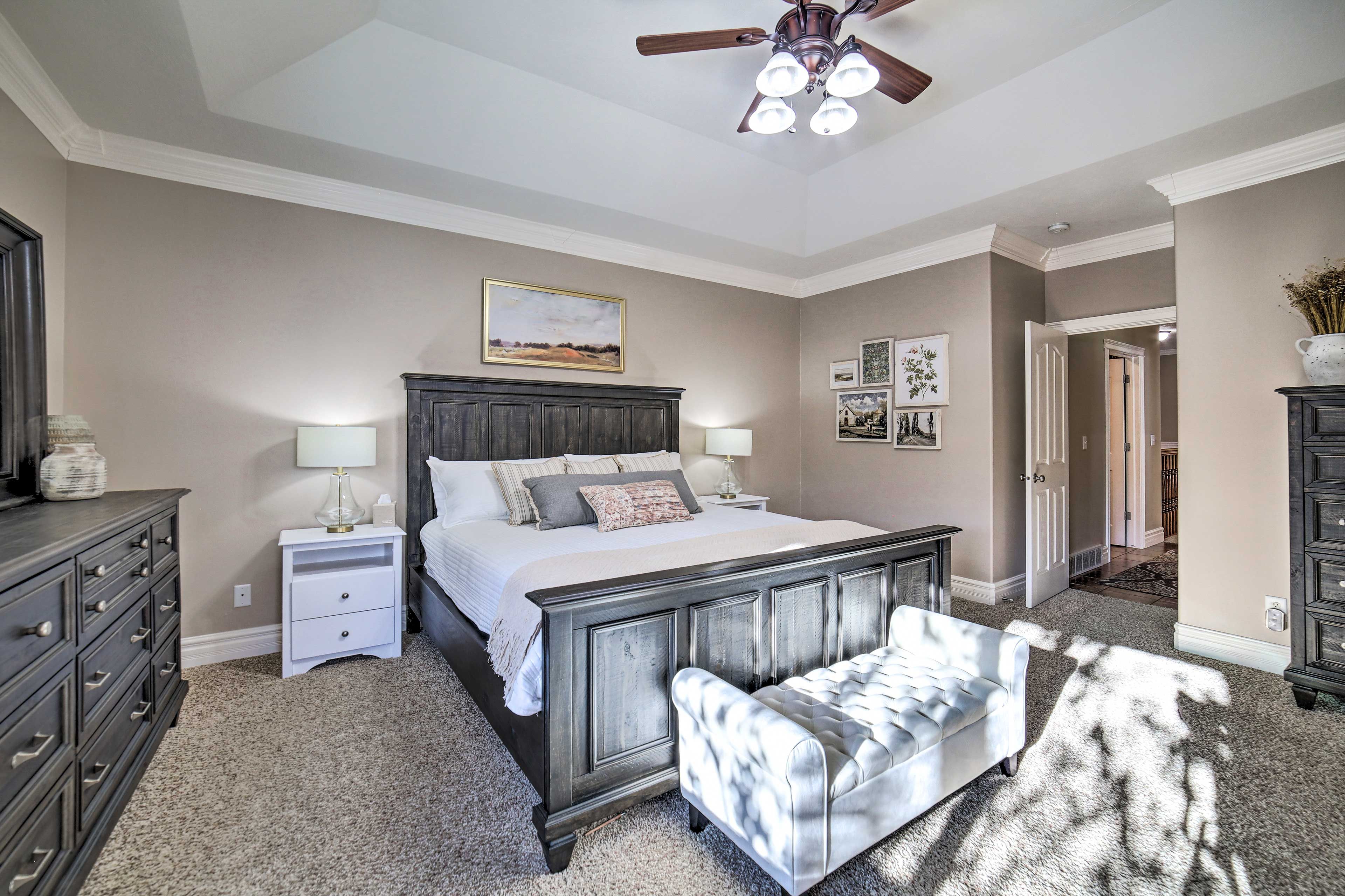 Bedroom 1 | California King Bed | En-Suite Bathroom | Main Level