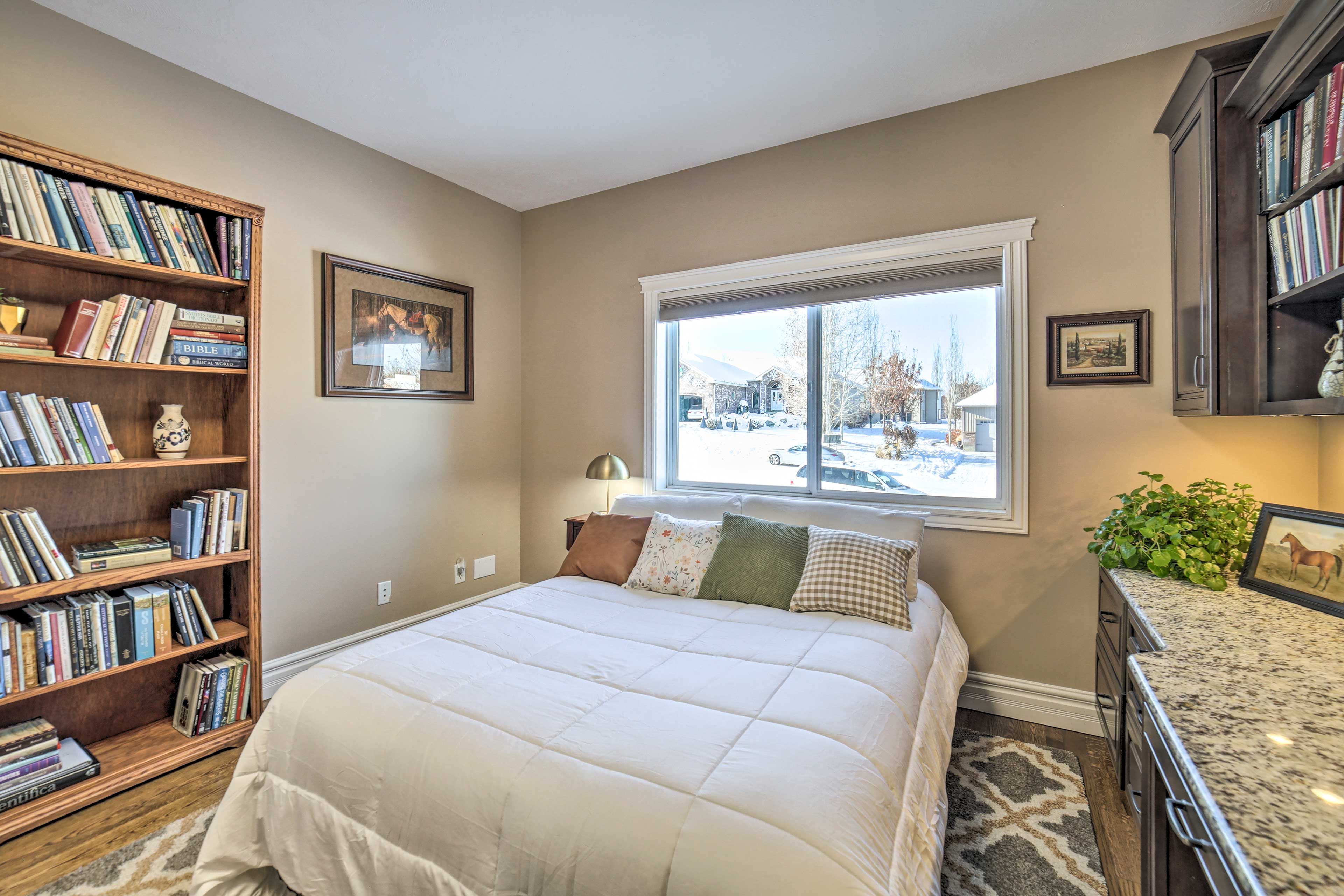 Bedroom 2 | Queen Bed | Laptop Workspace | Main Level