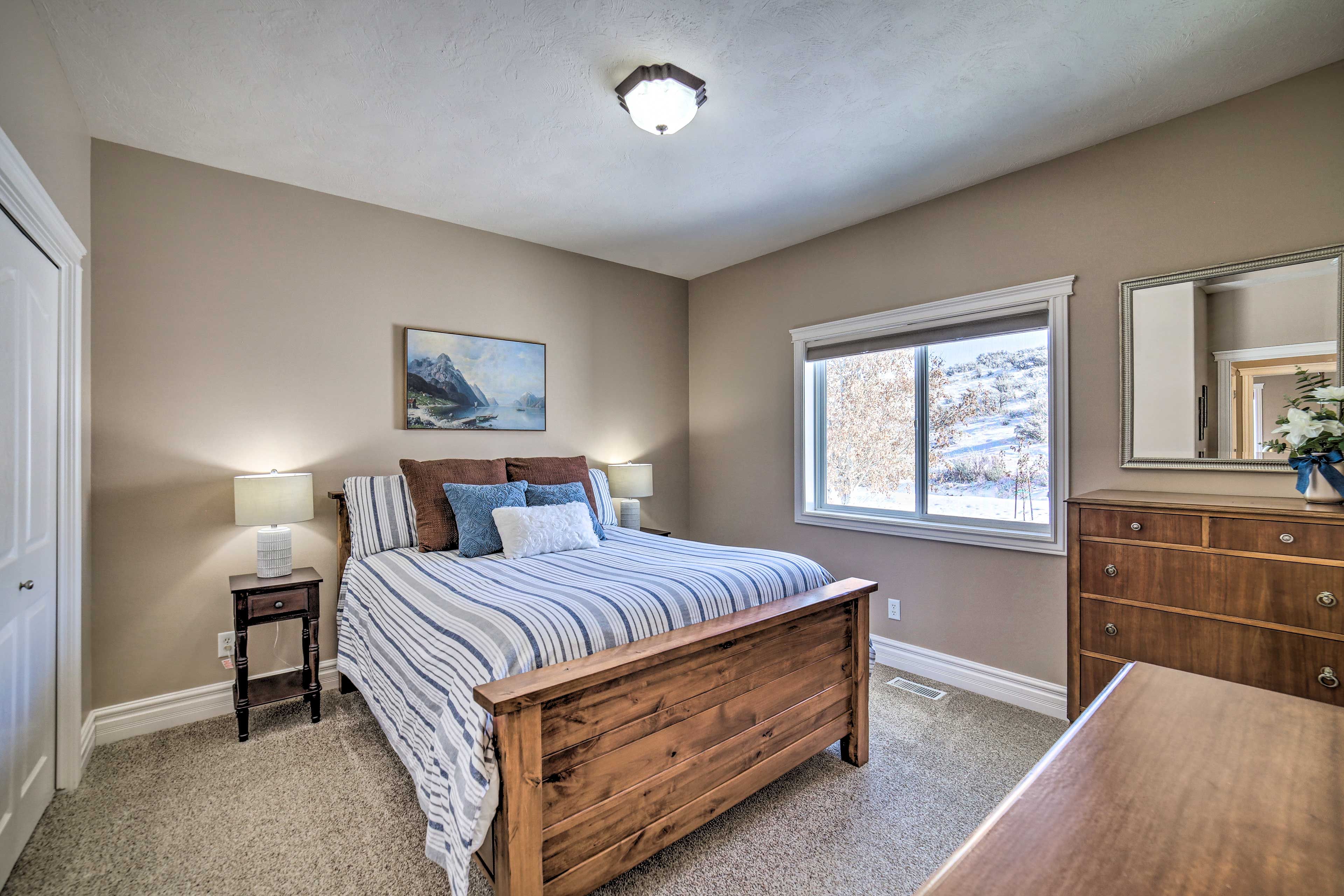 Bedroom 3 | Queen Bed | Main Level