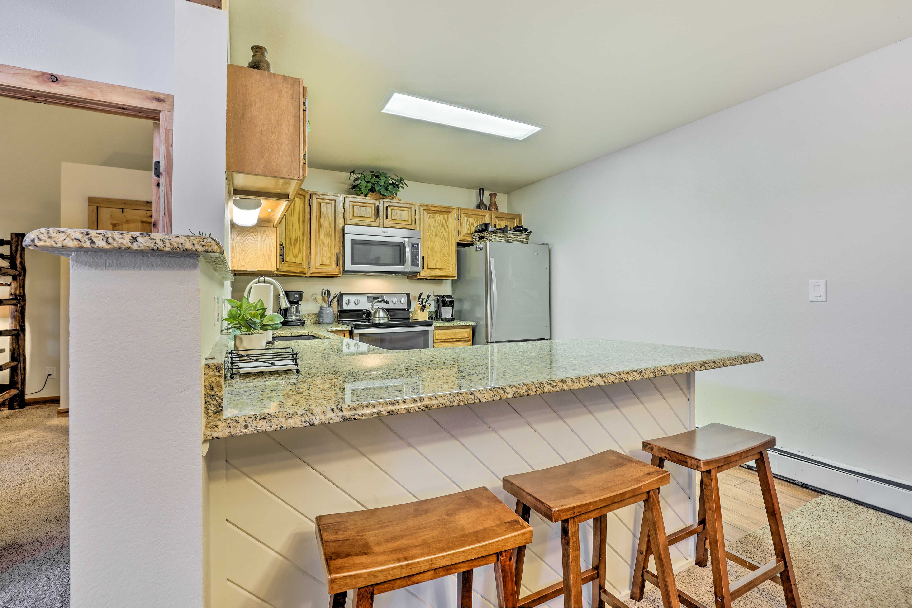 Kitchen | 1st Floor | Dishware & Flatware | Coffee Maker | Blender | Toaster
