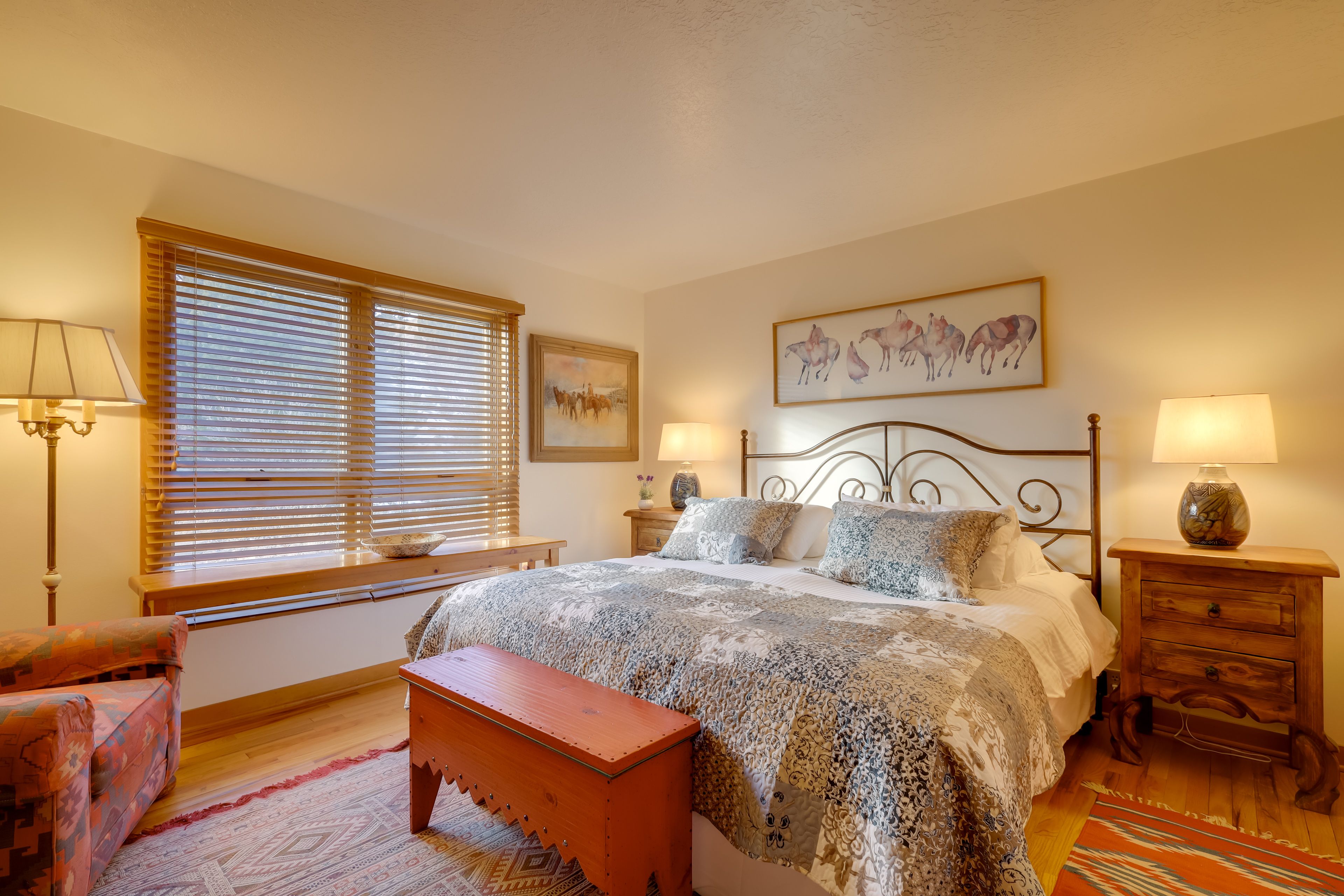 Bedroom 2 | King Bed