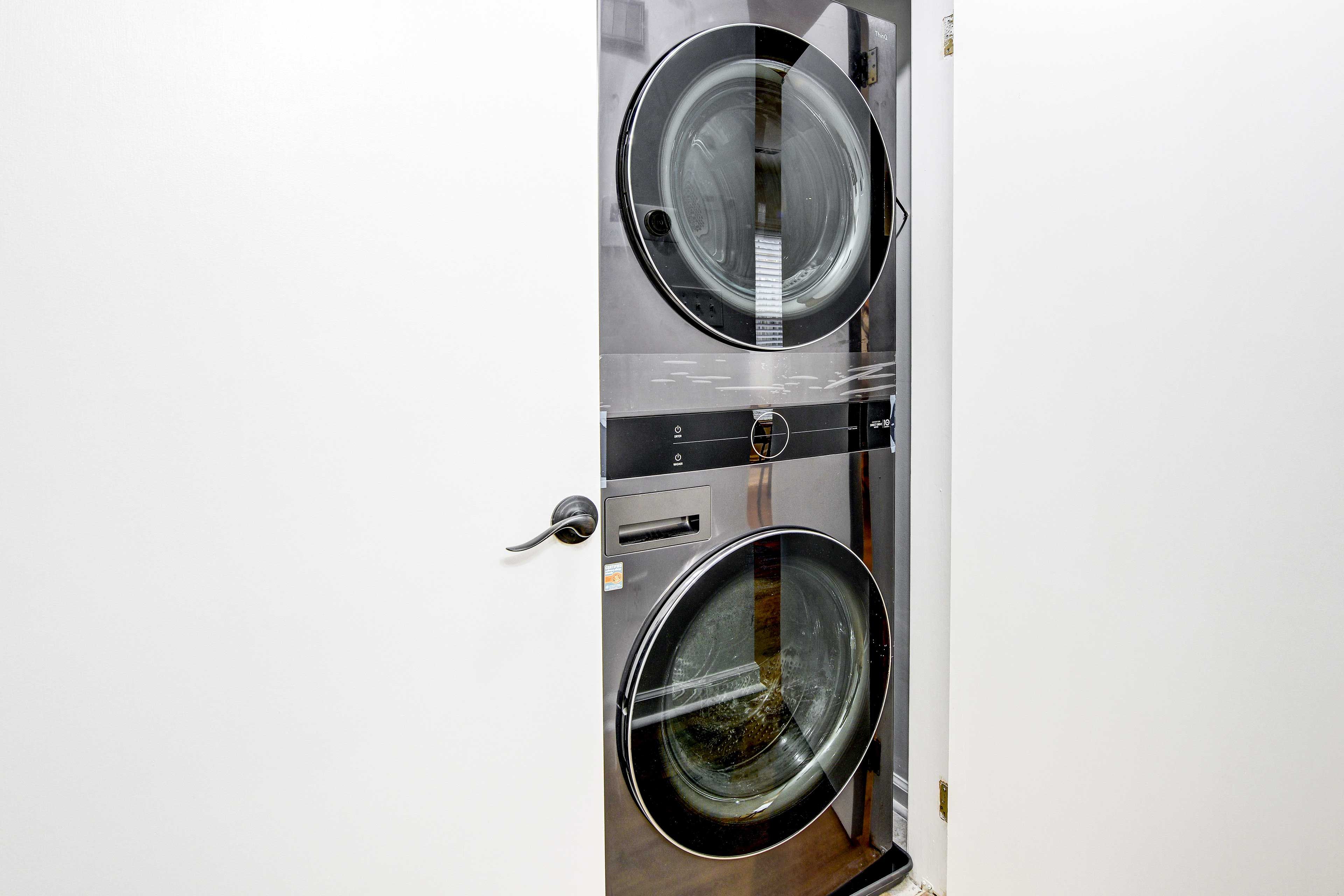 Washer & Dryer