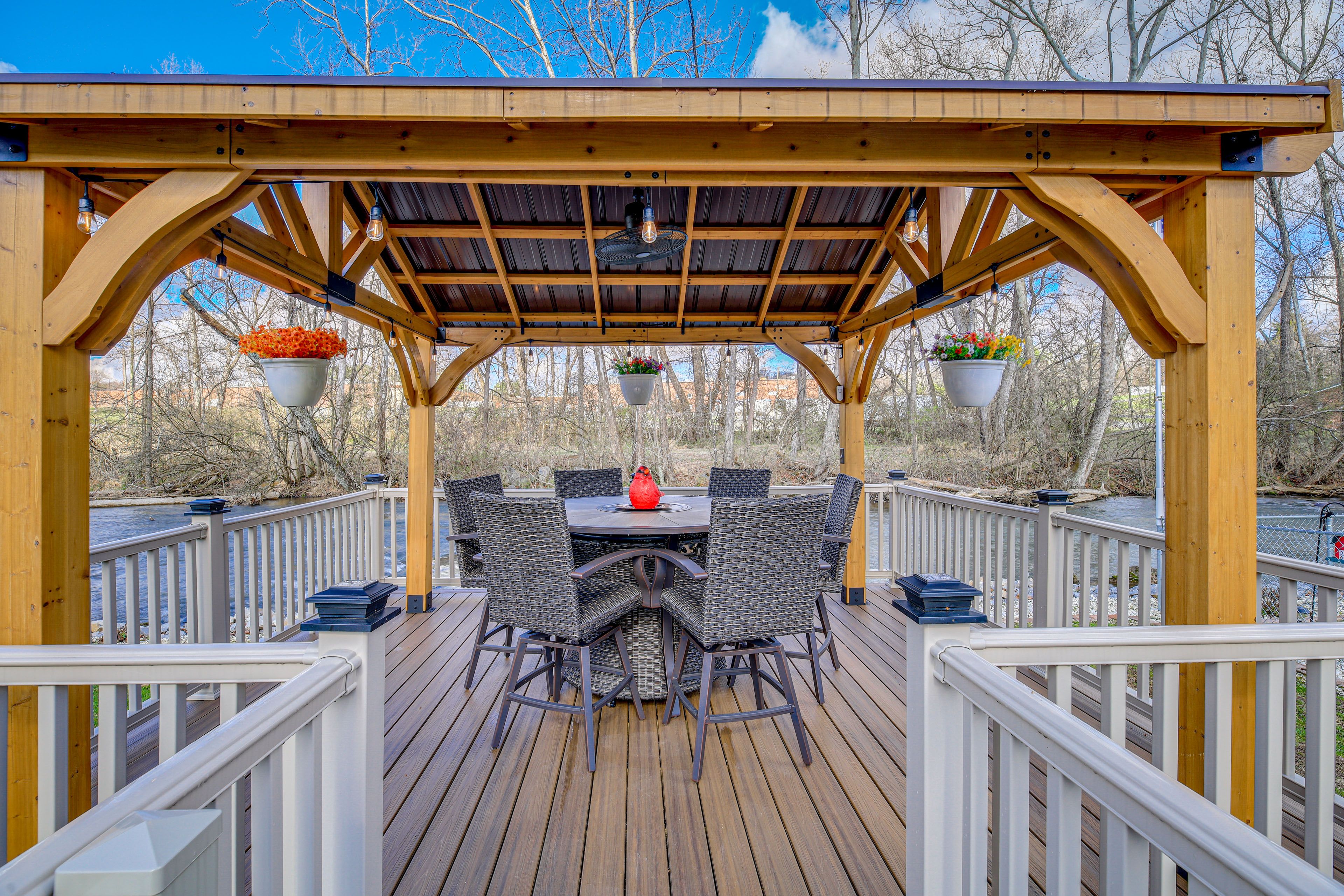 Bristol Vacation Rental | 2BR | 2BA | 1,000 Sq Ft | Step-Free Access