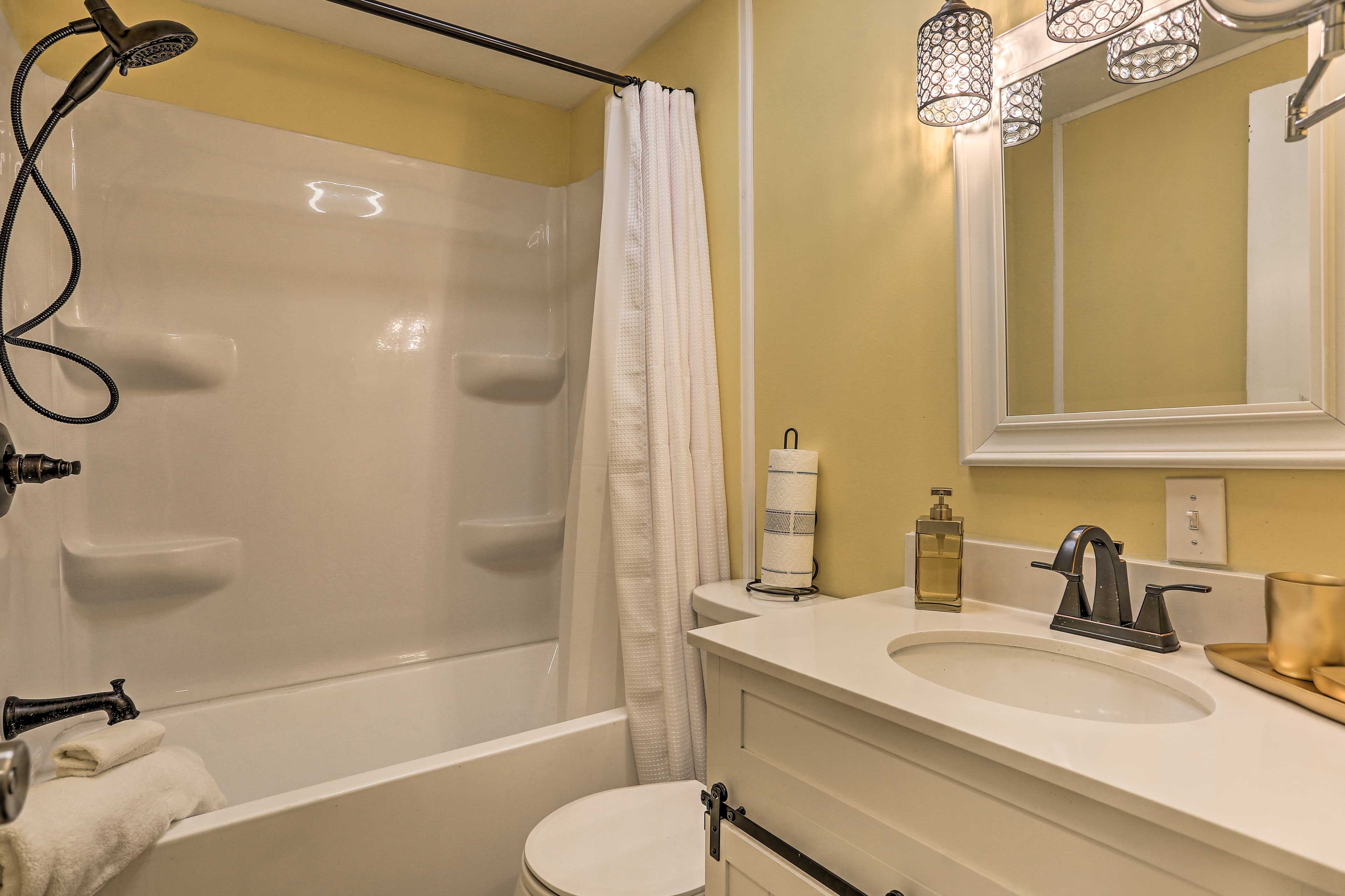 Full Bathroom