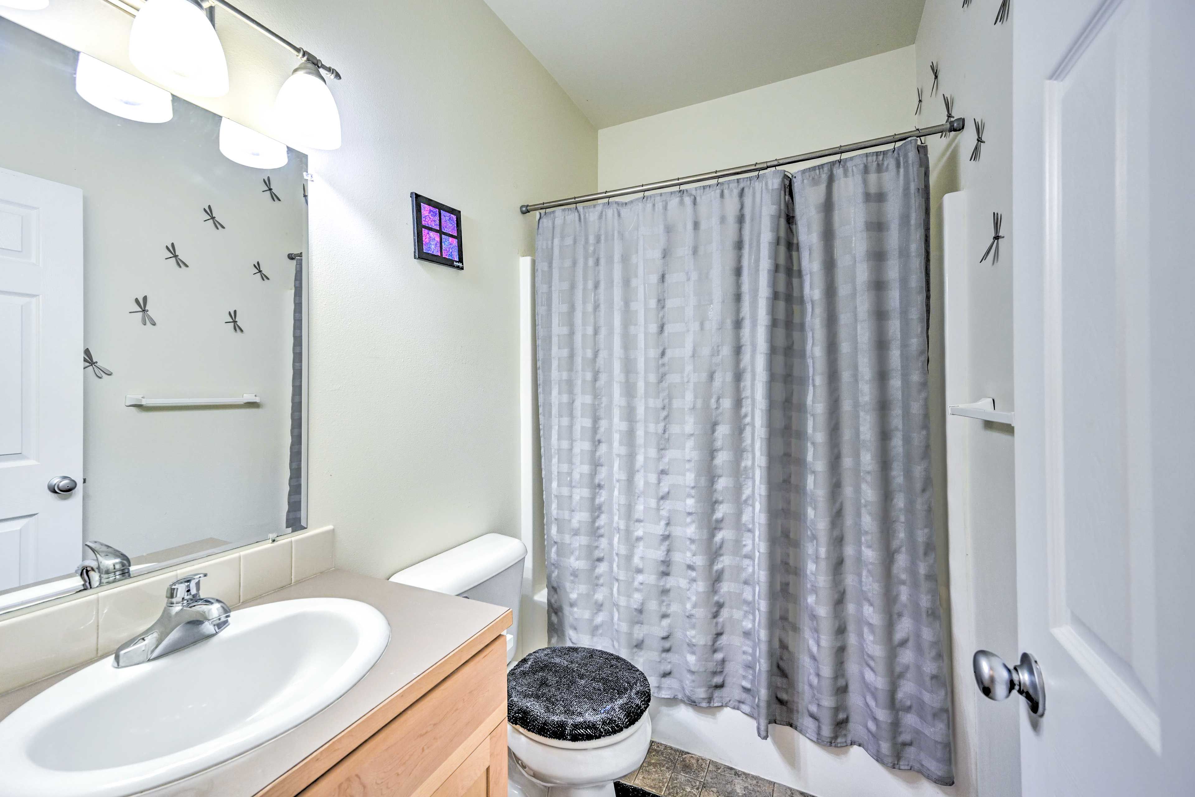 Full Bathroom
