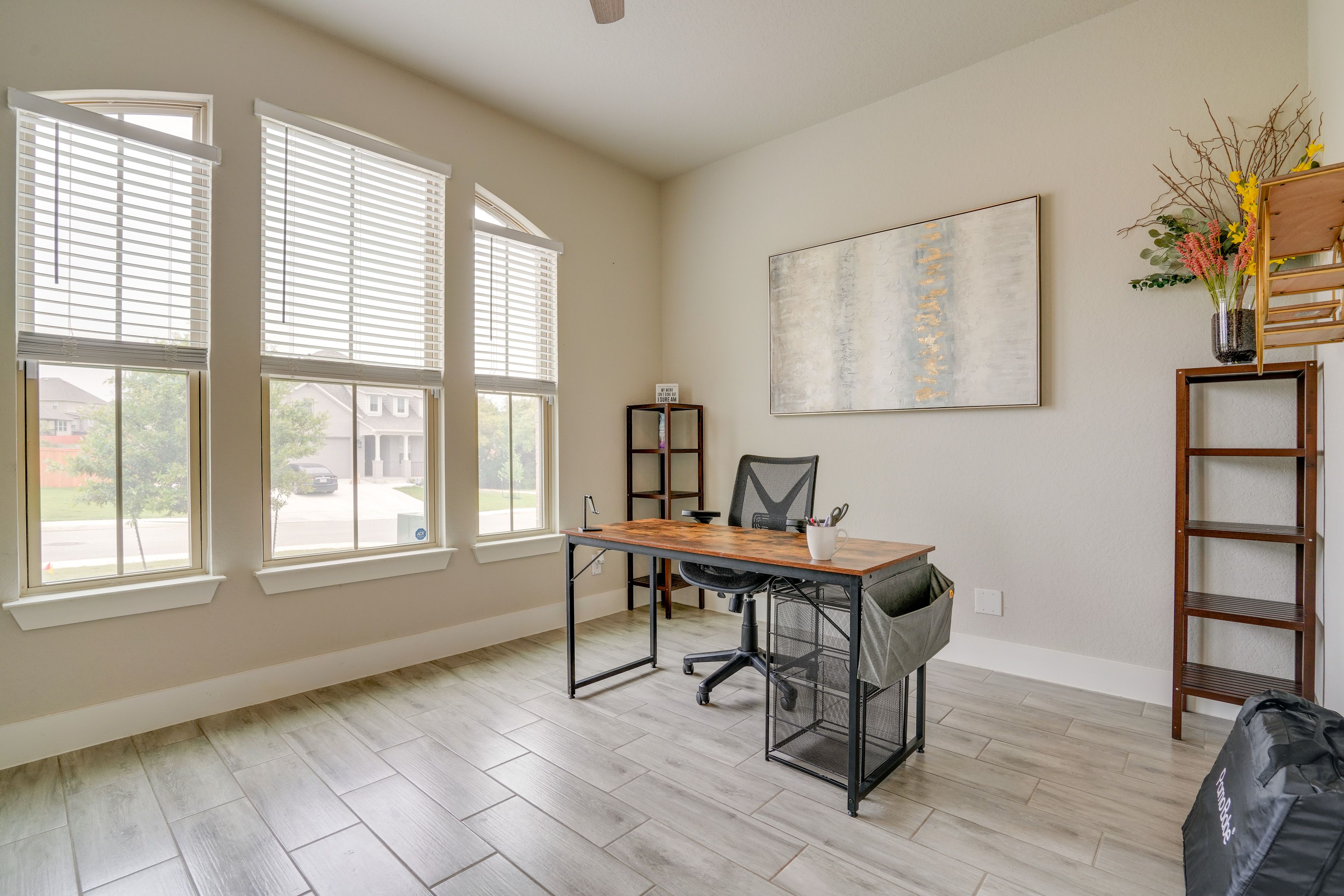 Office | Pack 'n Play