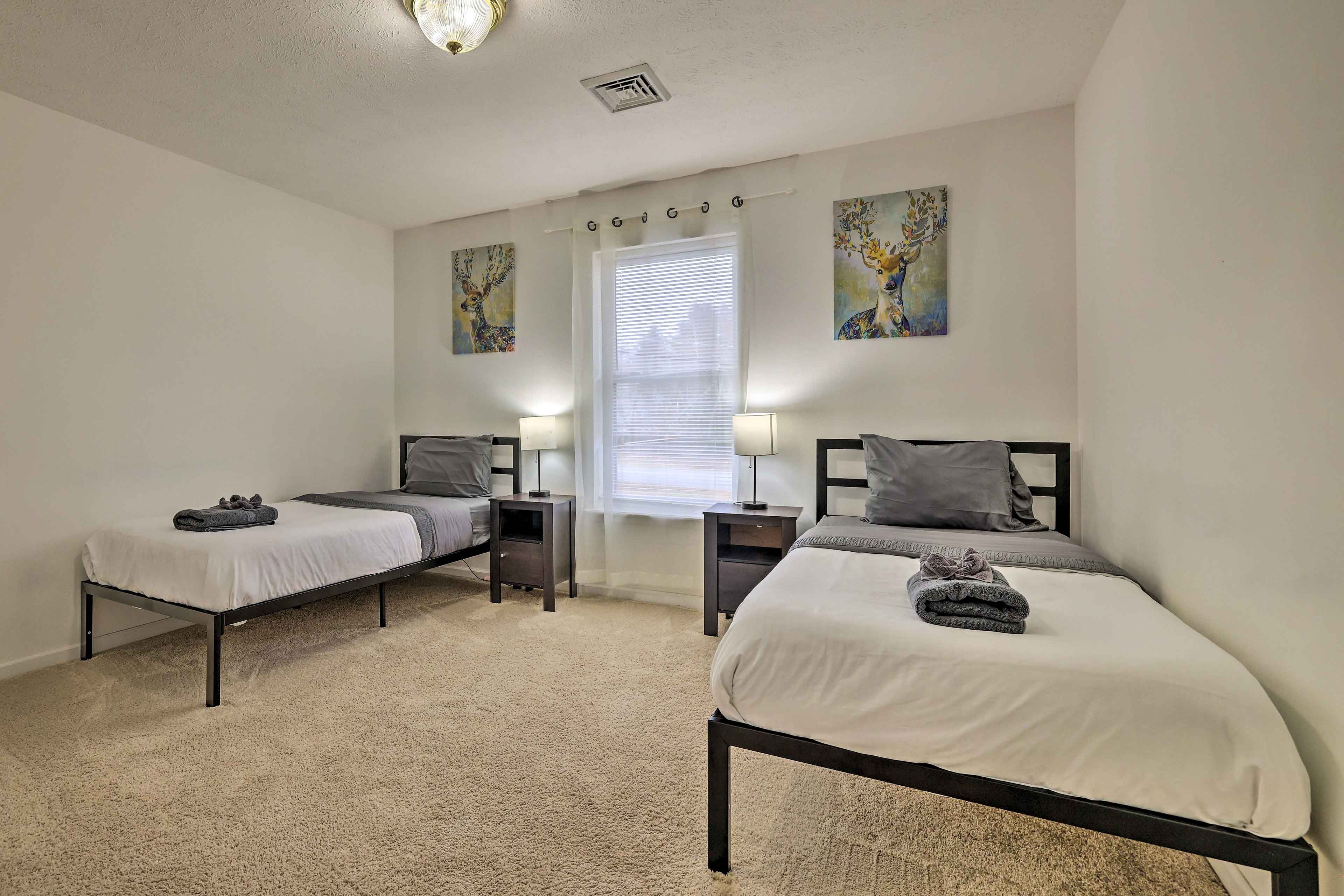 Bedroom 5 | 2 Twin Beds | 2nd Floor