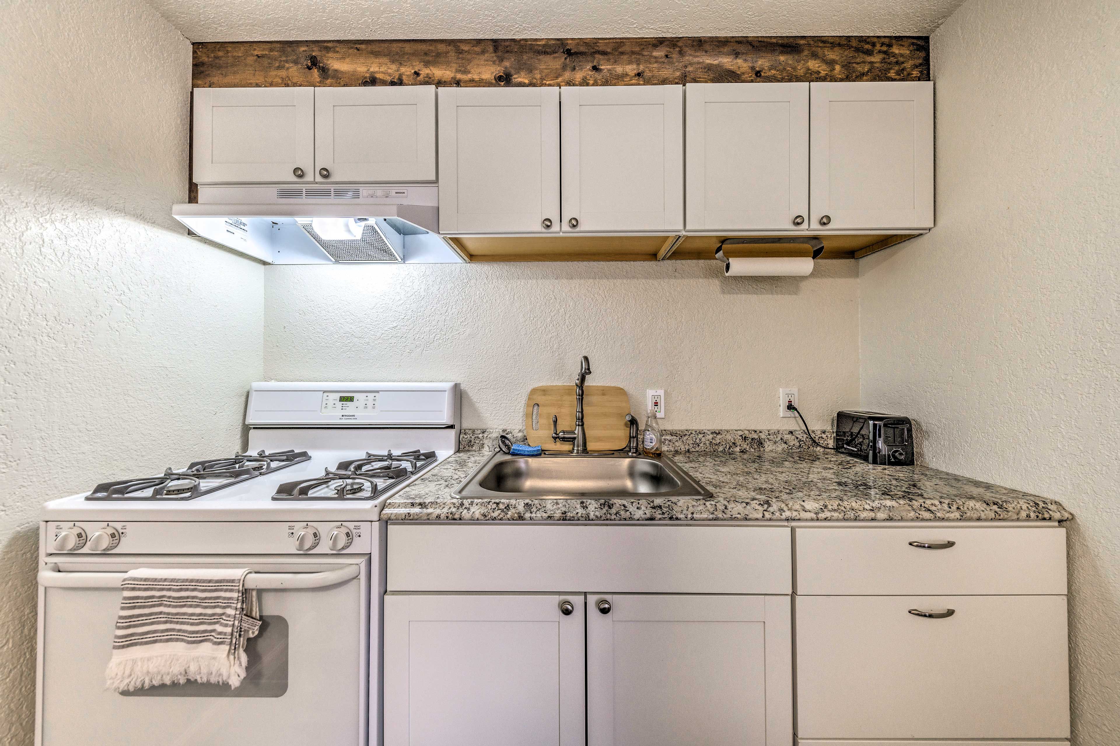 Kitchen | Cooking Basics | Toaster | Ground Coffee | Trash Bags