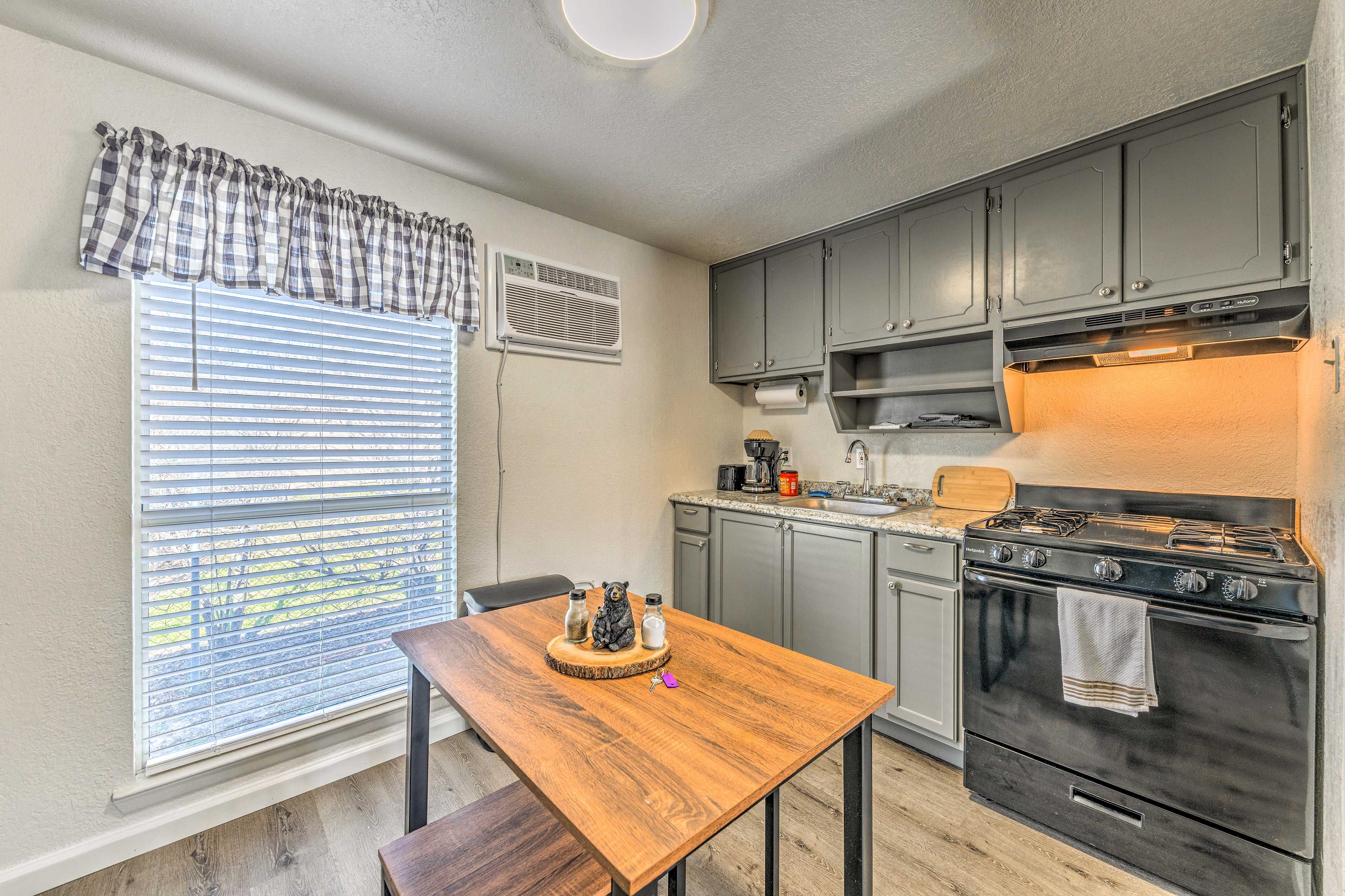 Kitchen | Drip Coffee Maker