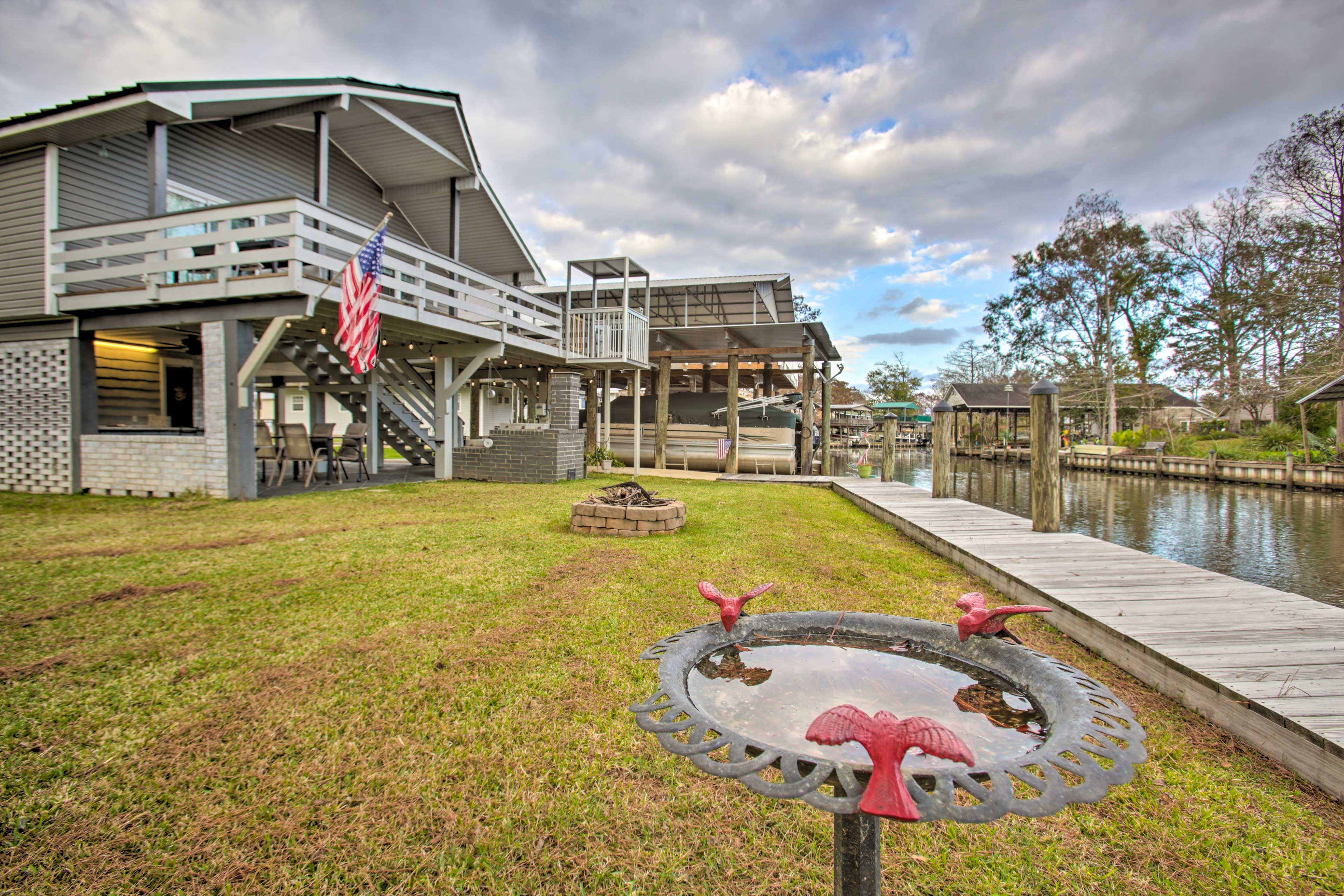 Springfield Vacation Rental | 3BR | 1 Full BA | 2 Half BA | Staircase to Access