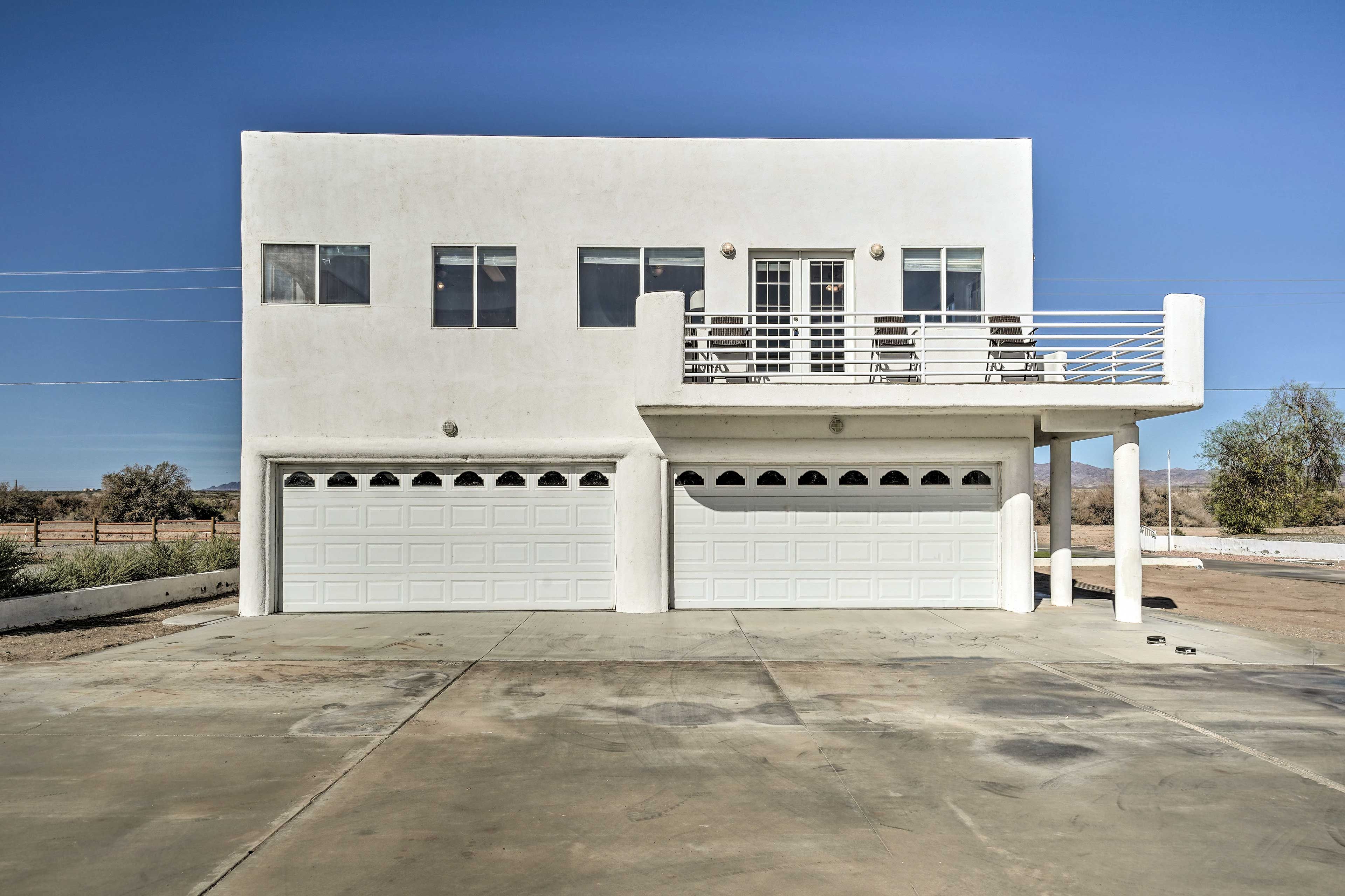 Parking | Driveway (3 Vehicles) | RV/Trailer Parking Allowed On-Site