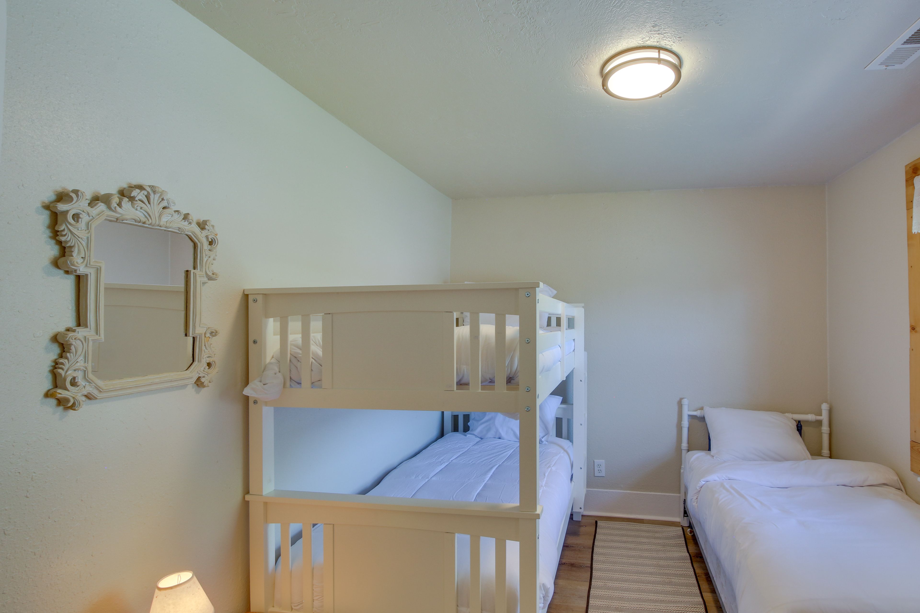 Bedroom 2 | Twin Bunk Bed | Twin Bed