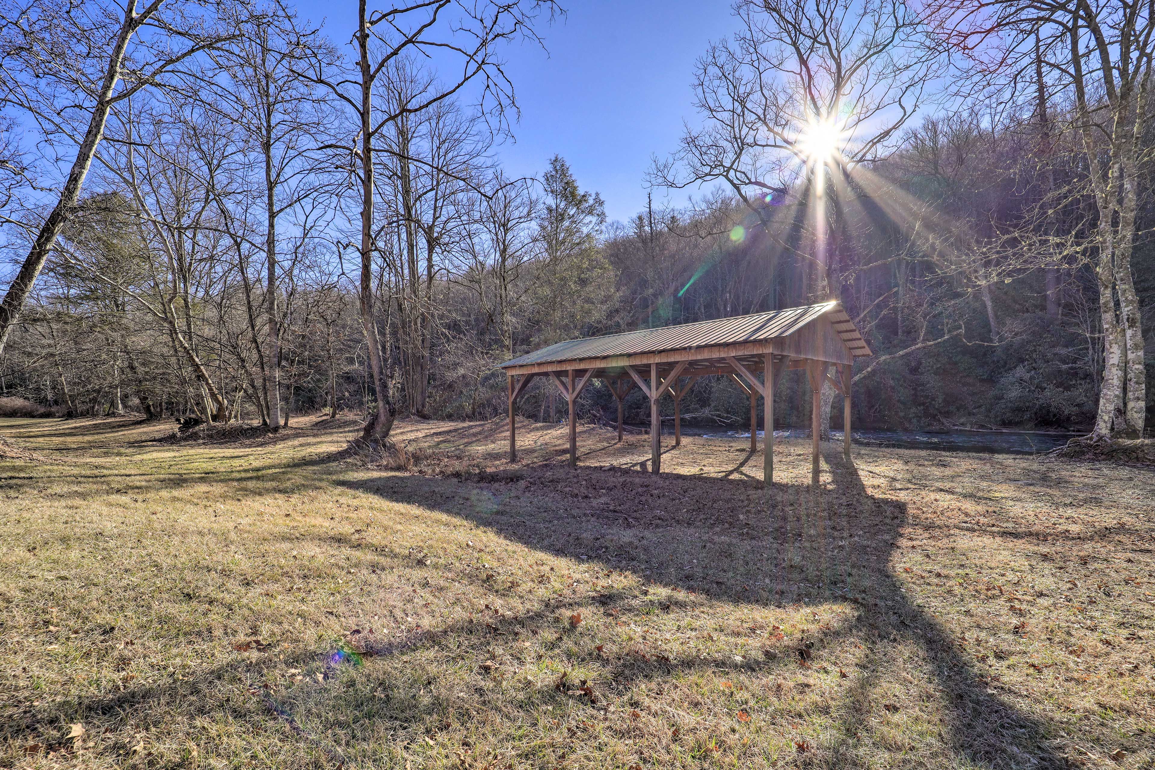 Backyard | Gazebo | Fire Pit | Volleyball Court