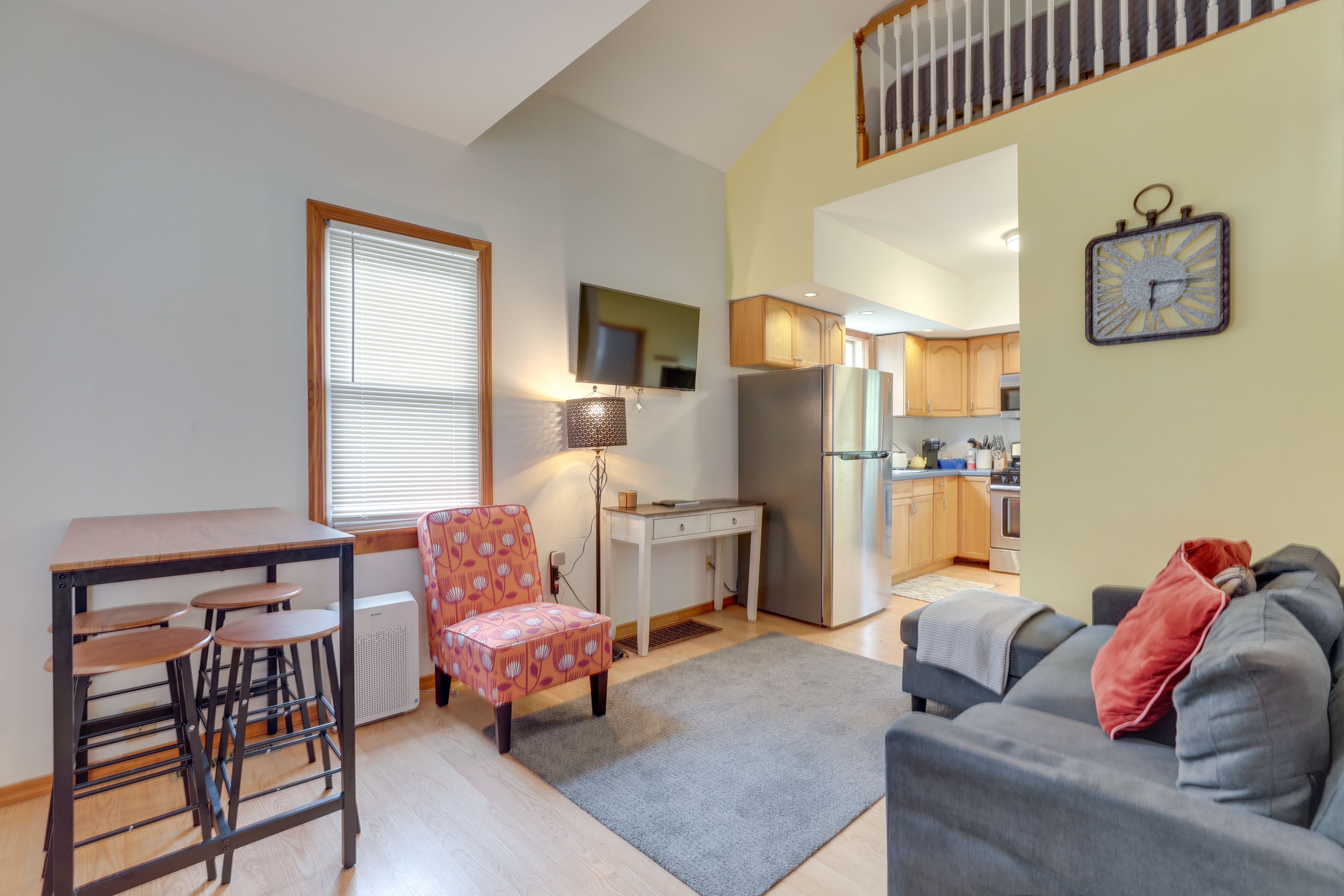 Living Room | Free WiFi | Central Heating & A/C