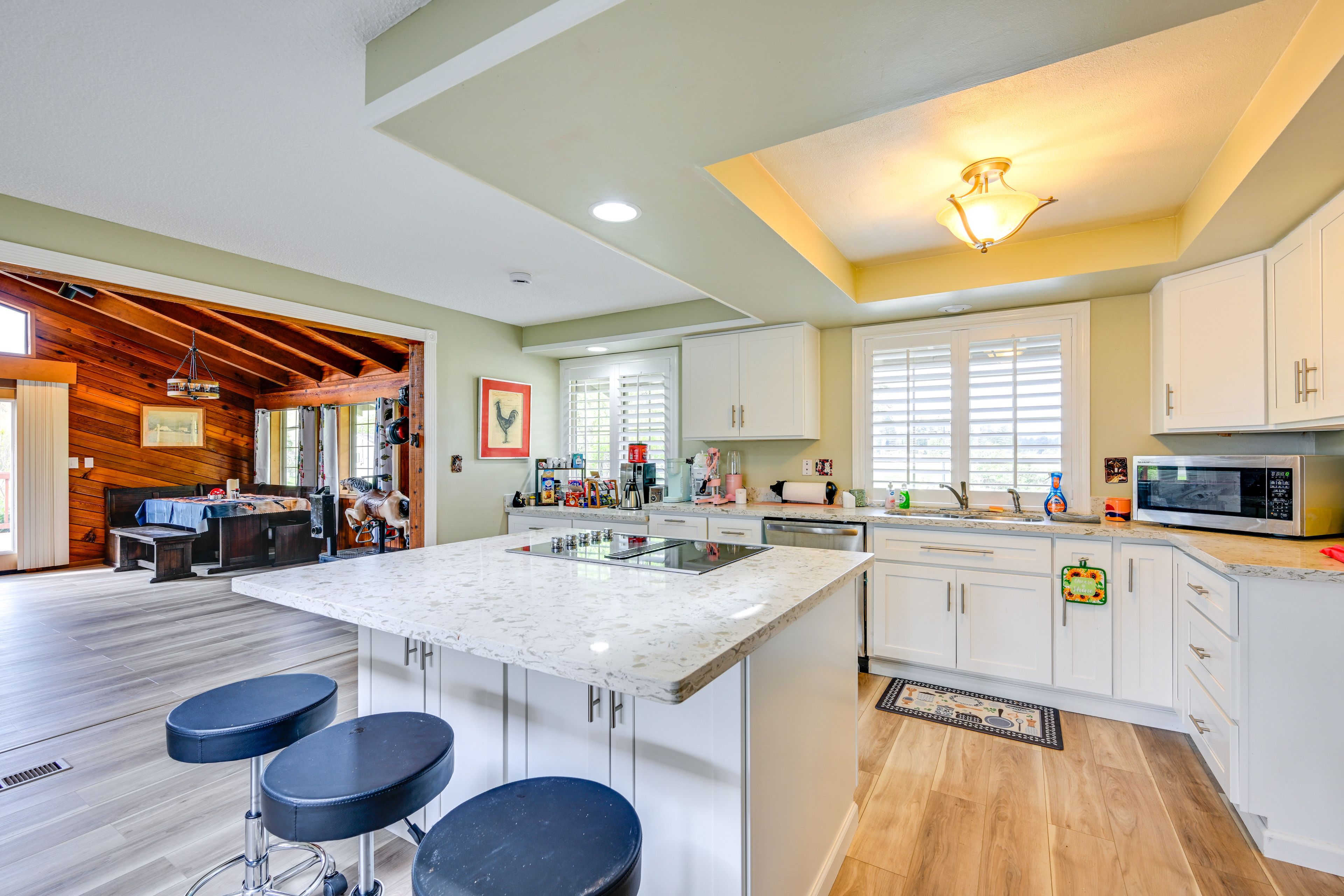 Kitchen Area | Fireplace | Dartboard
