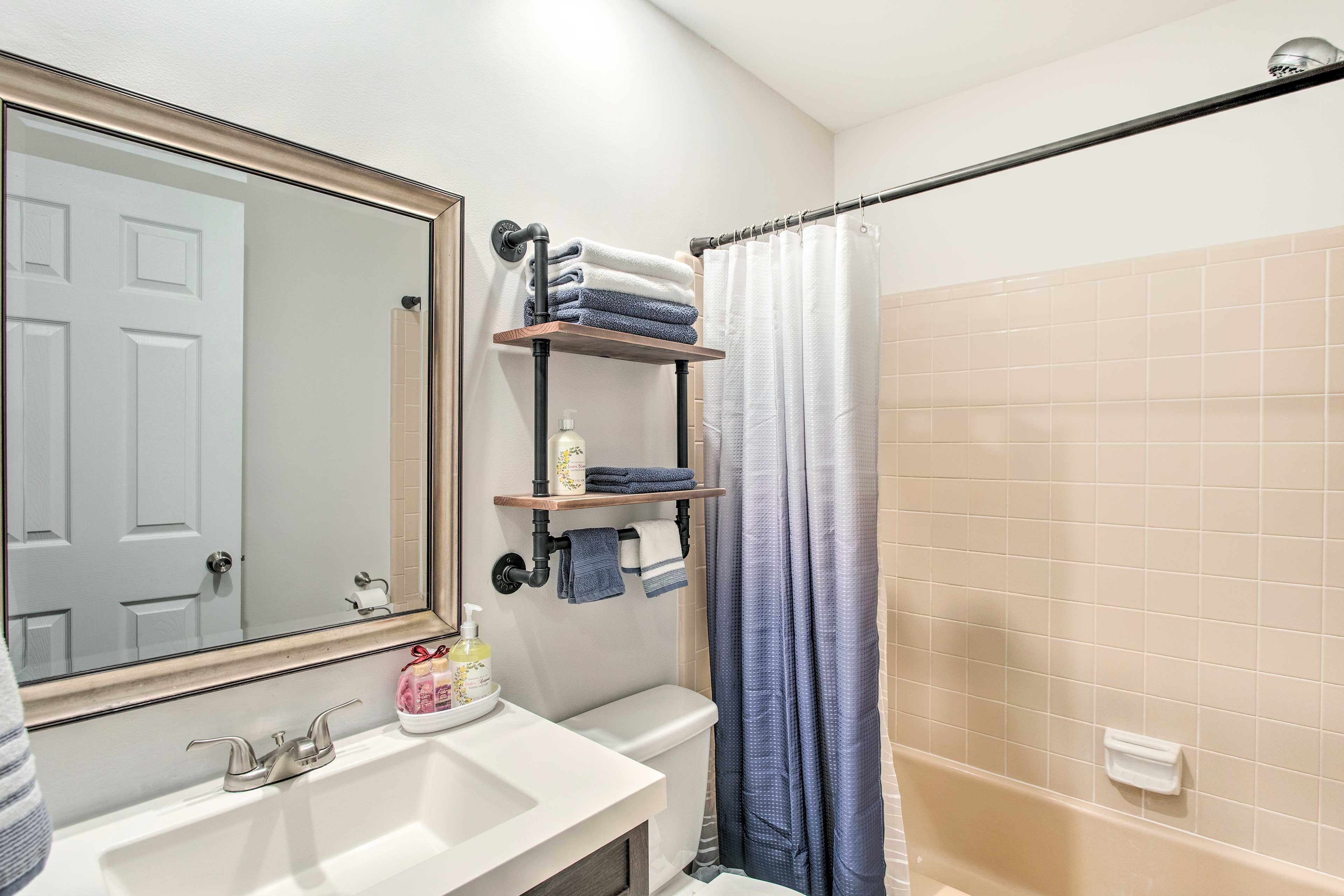 Full Bathroom