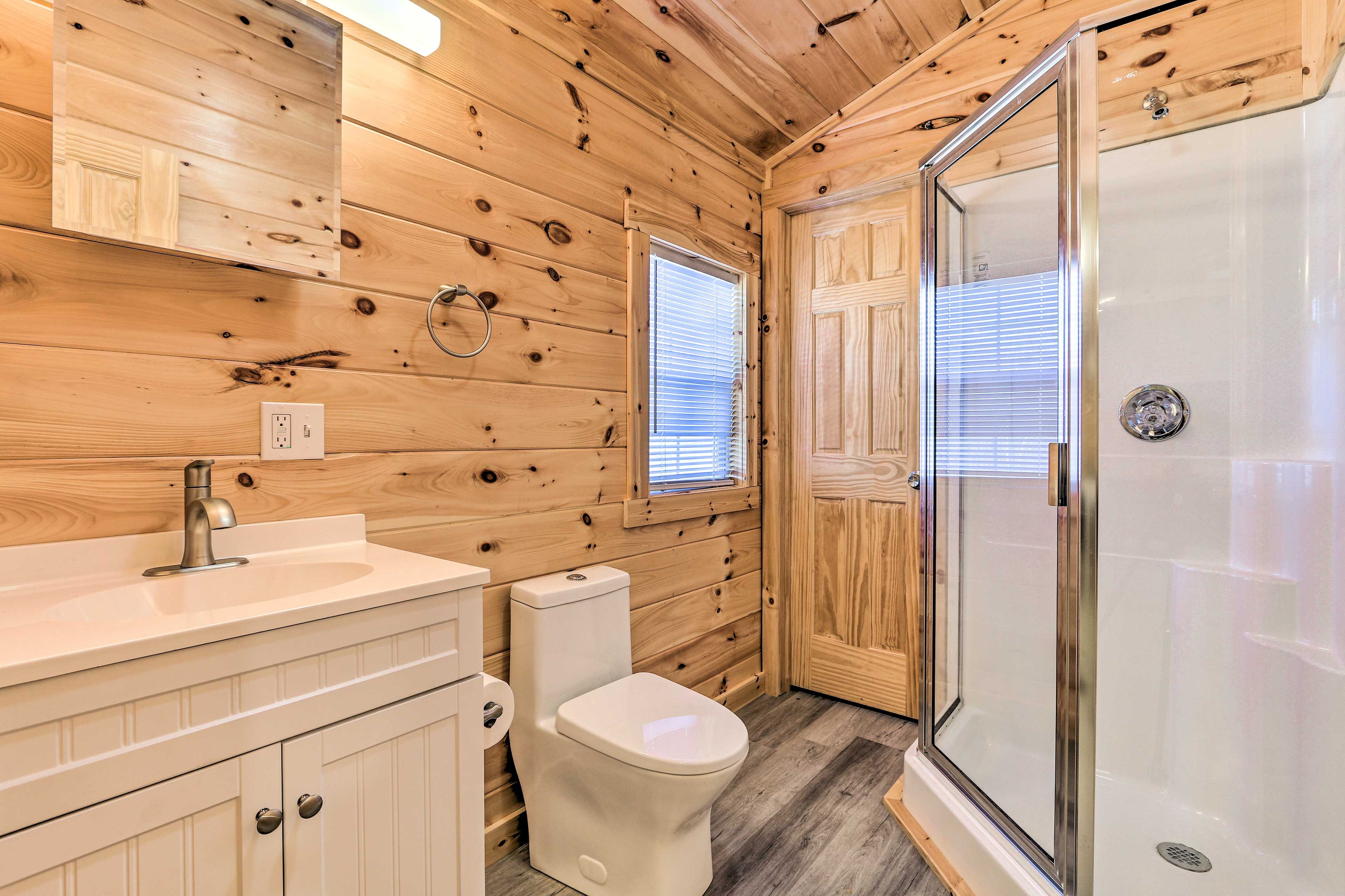 Full Bathroom