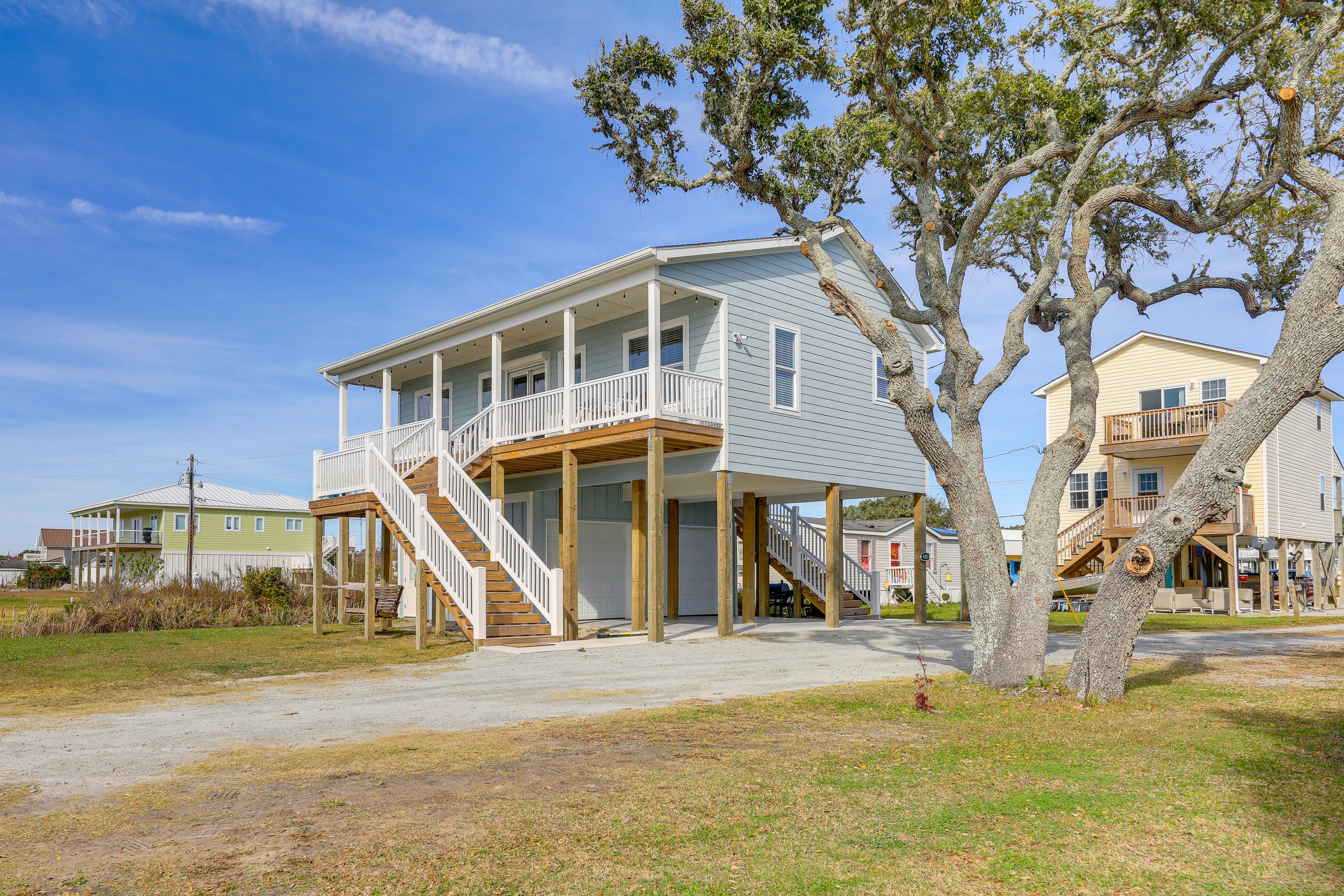 Spacious Yard