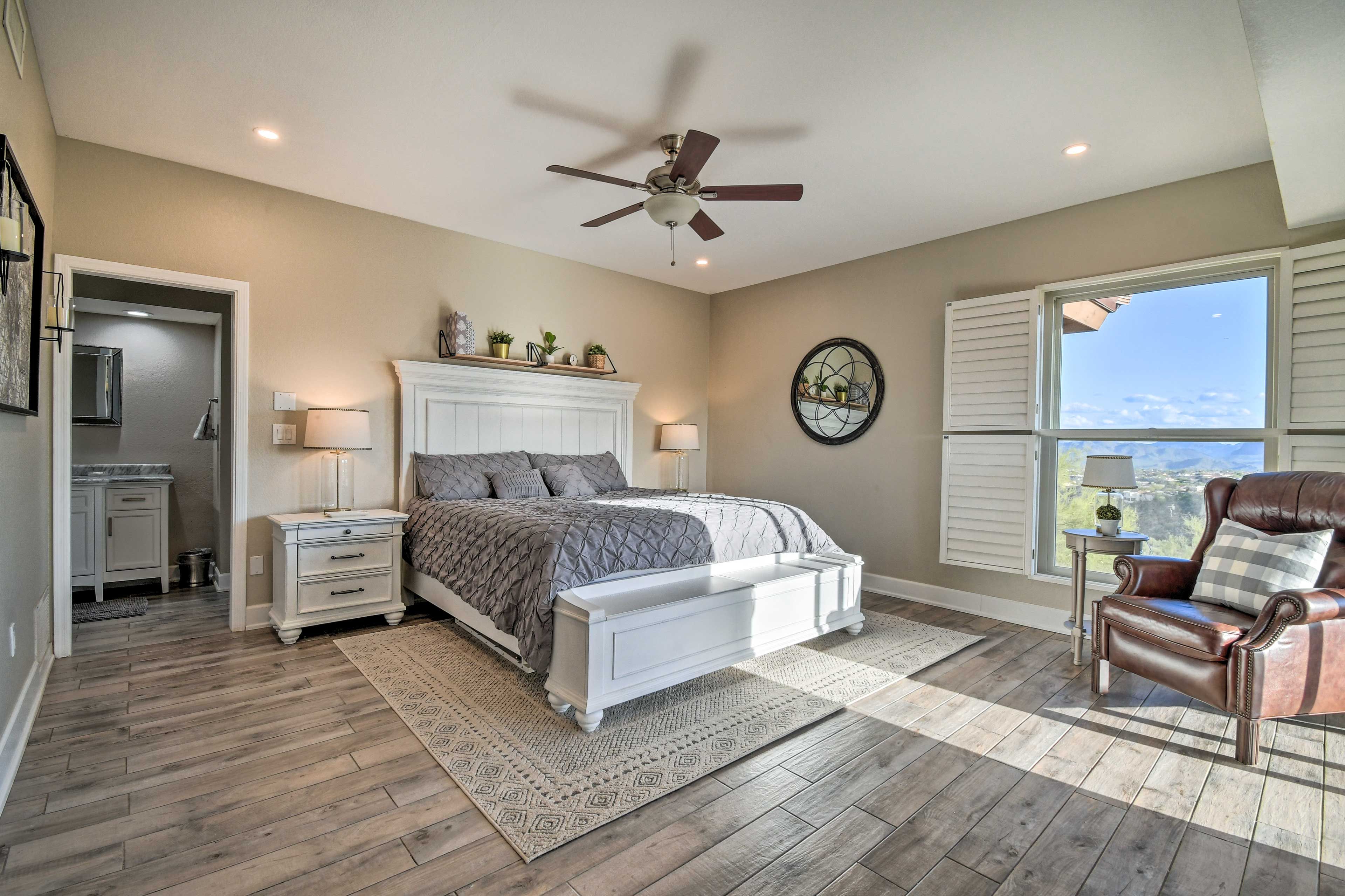 Bedroom 1 | King Bed | Linens Provided | En-Suite Bathroom