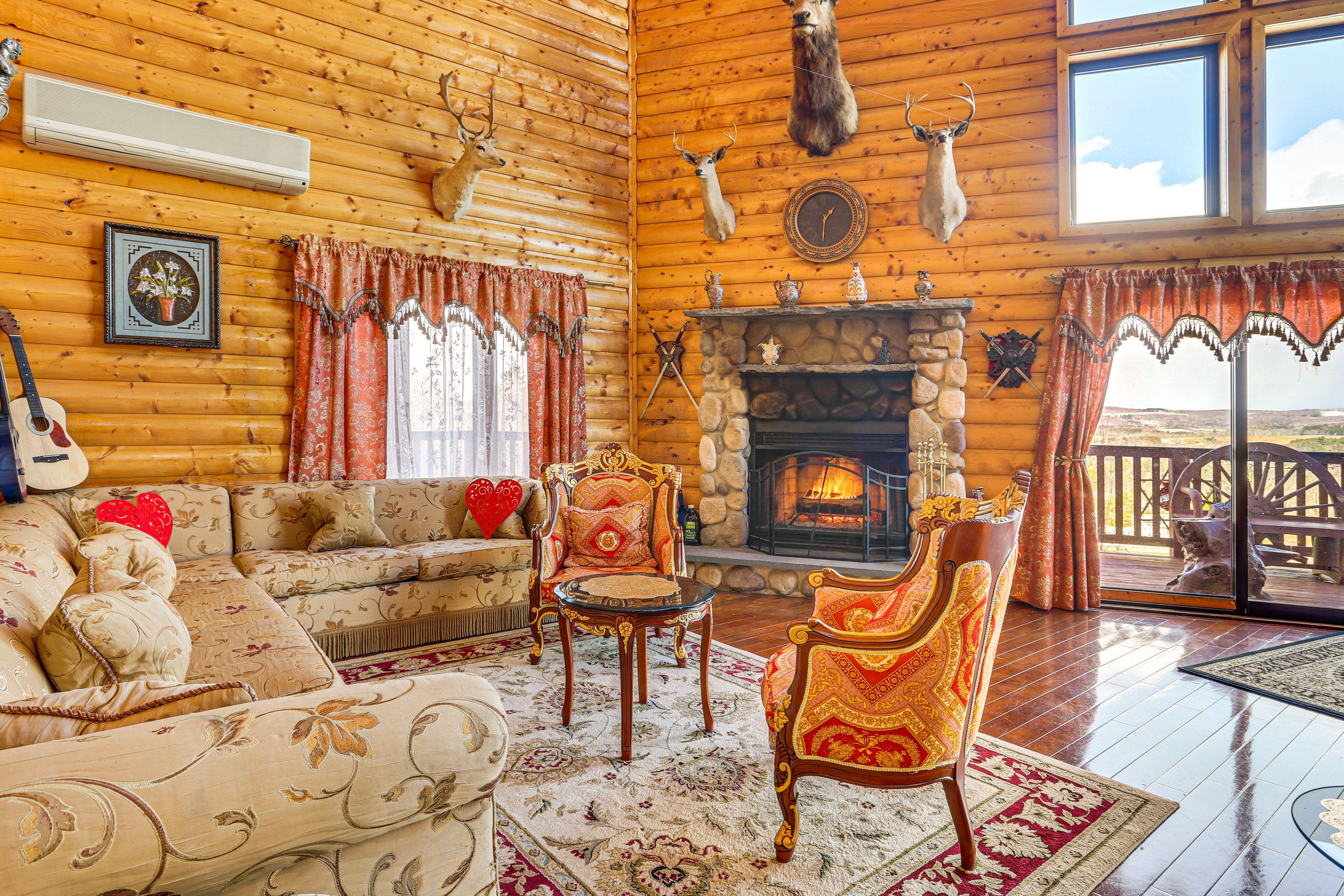 Living Room | Main Level | Central A/C & Heating