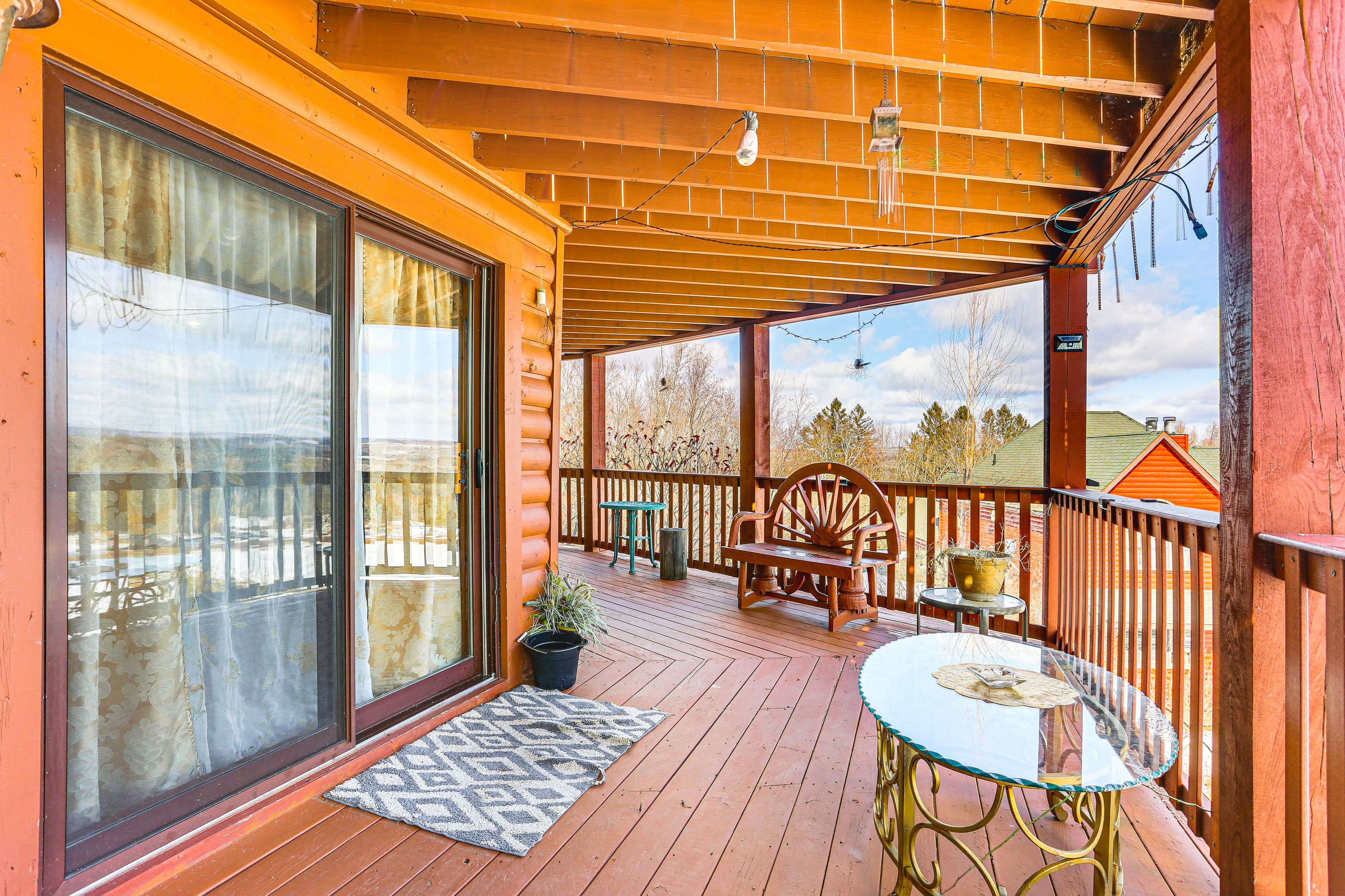 Lower Deck
