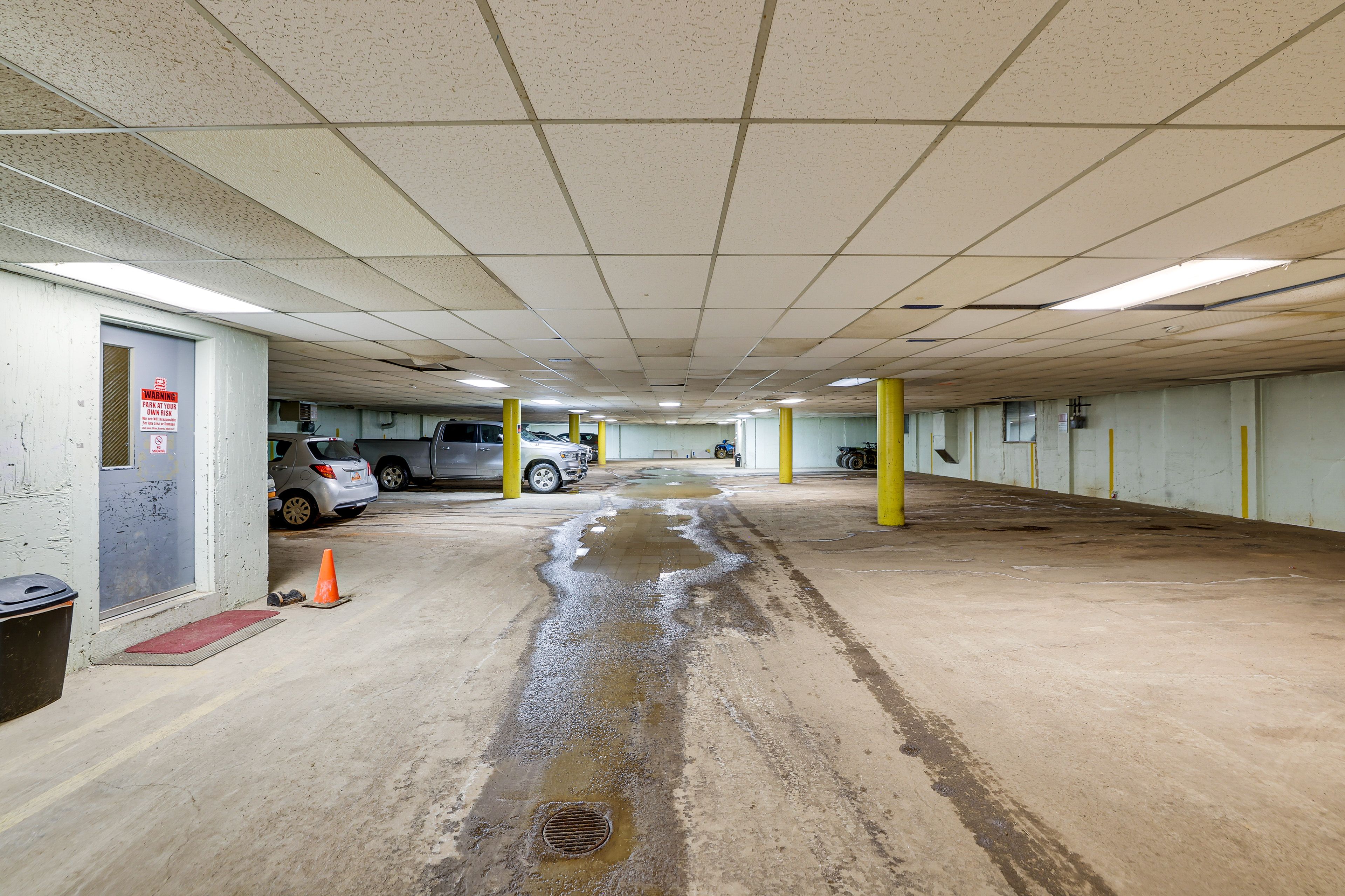 Underground Parking Garage (2 Vehicles) | Heated