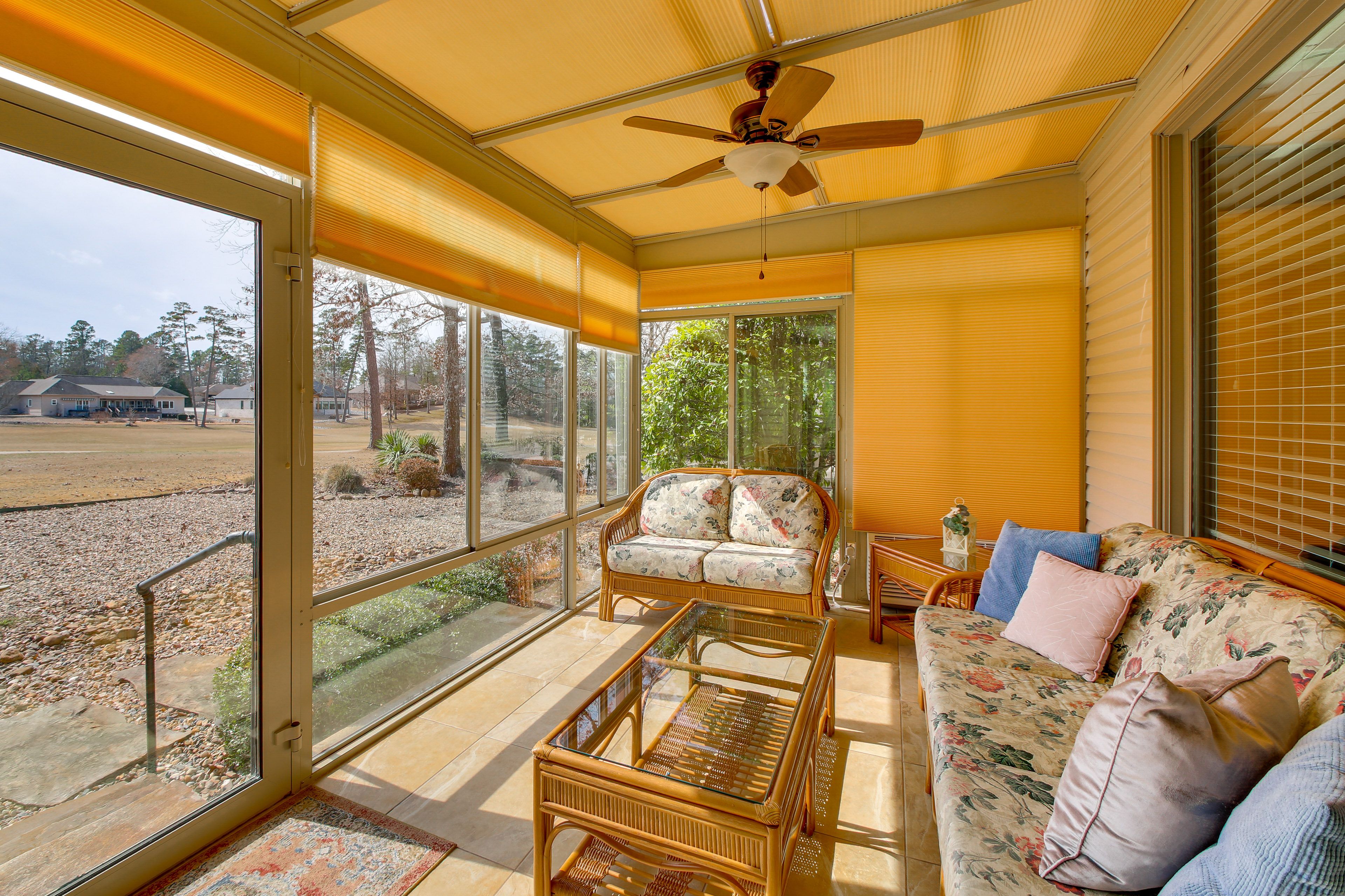 Sunroom | Singe-Story Unit