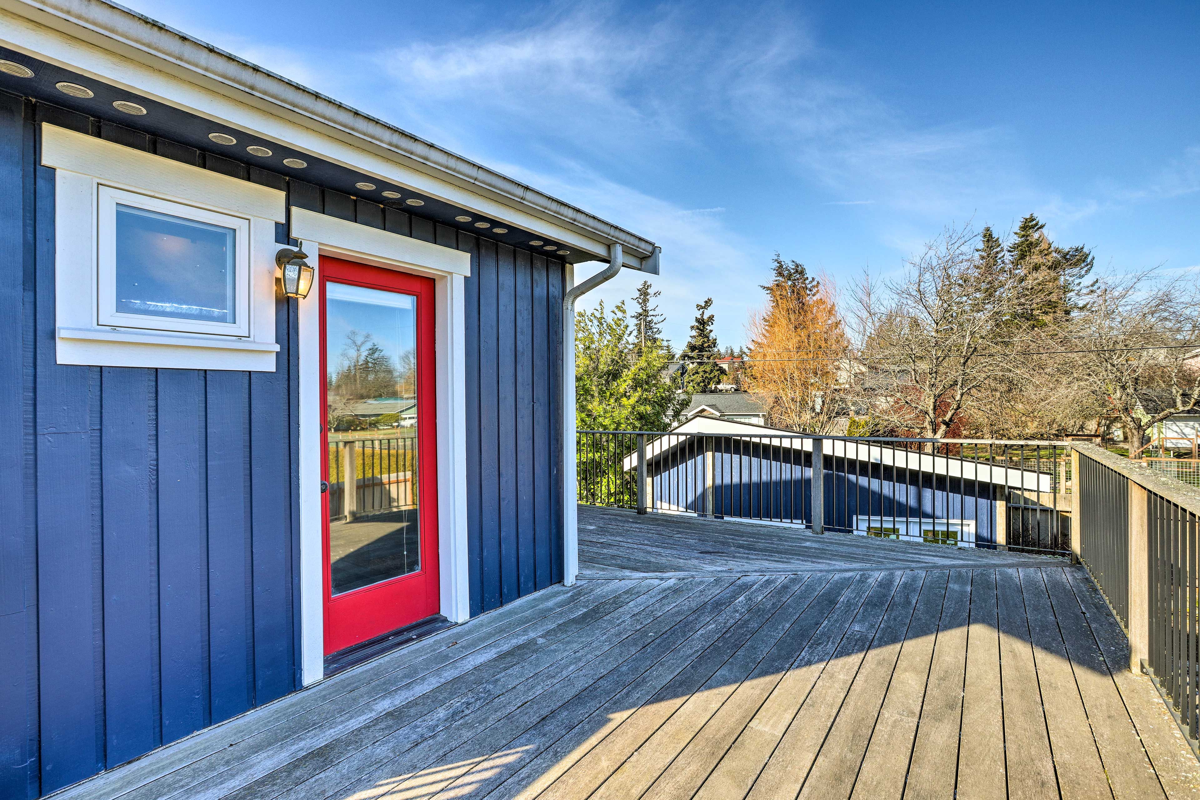 Private Deck
